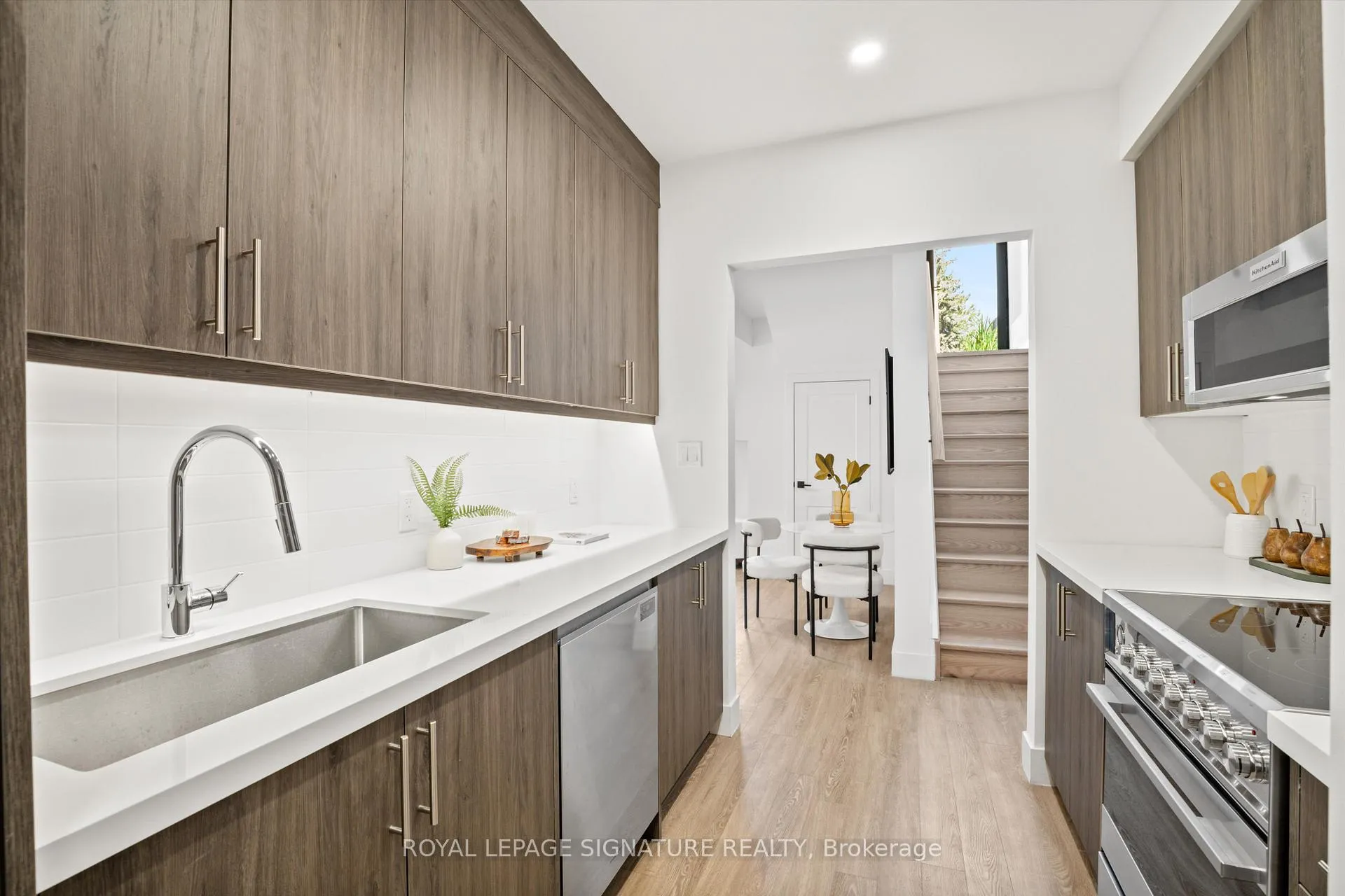 Photo 3 of Unit Bsmt, 1 Heydon Park Road, Toronto, Little Portugal — HOMEH