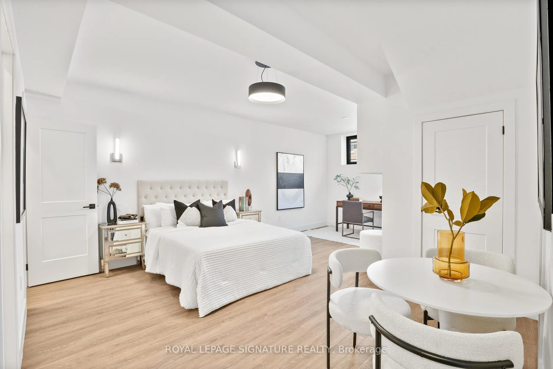 Photo 4 of Unit Bsmt, 1 Heydon Park Road, Toronto, Little Portugal — HOMEH