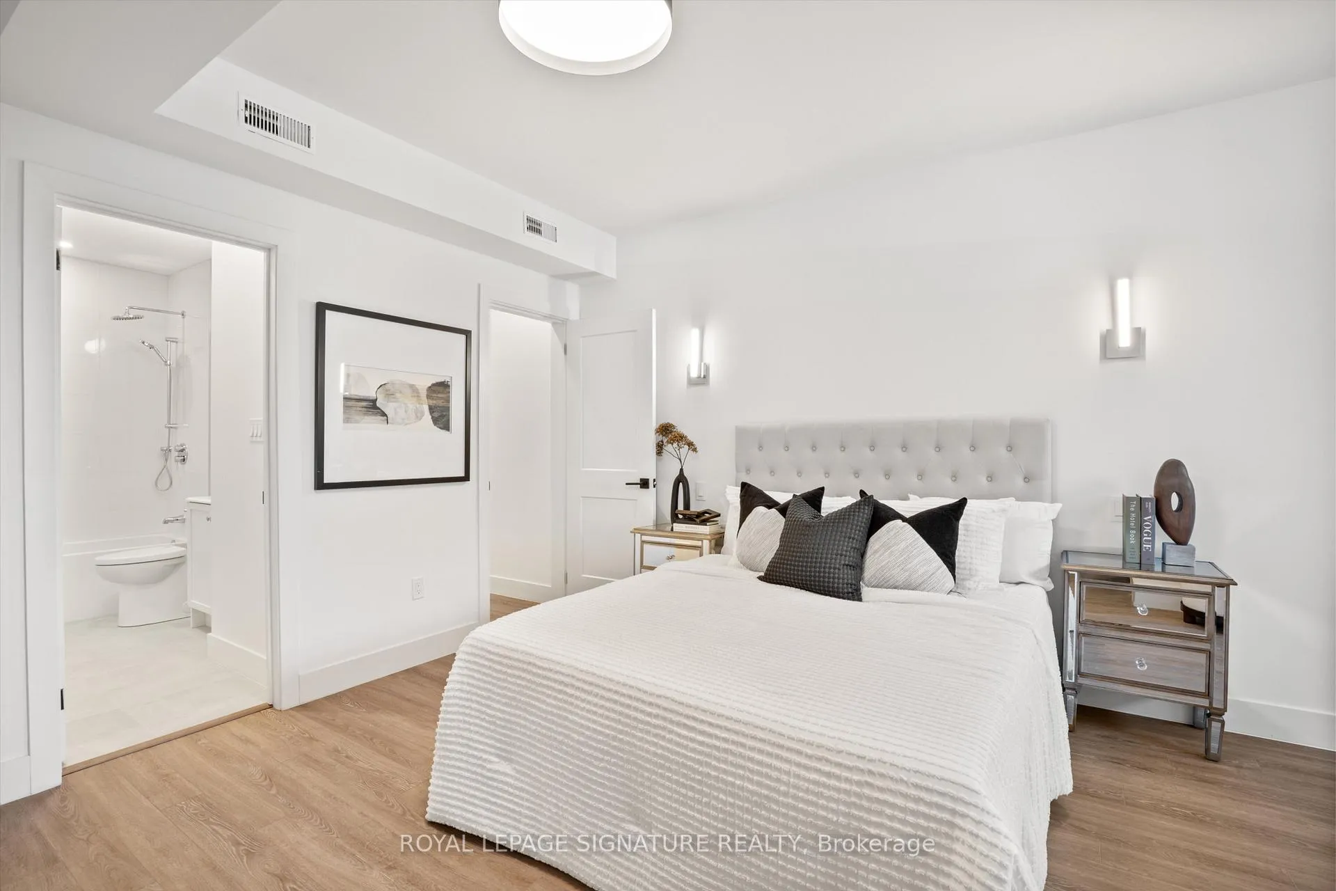 Photo 8 of Unit Bsmt, 1 Heydon Park Road, Toronto, Little Portugal — HOMEH