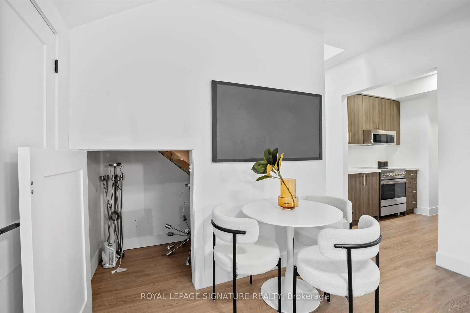 Photo 9 of Unit Bsmt, 1 Heydon Park Road, Toronto, Little Portugal — HOMEH