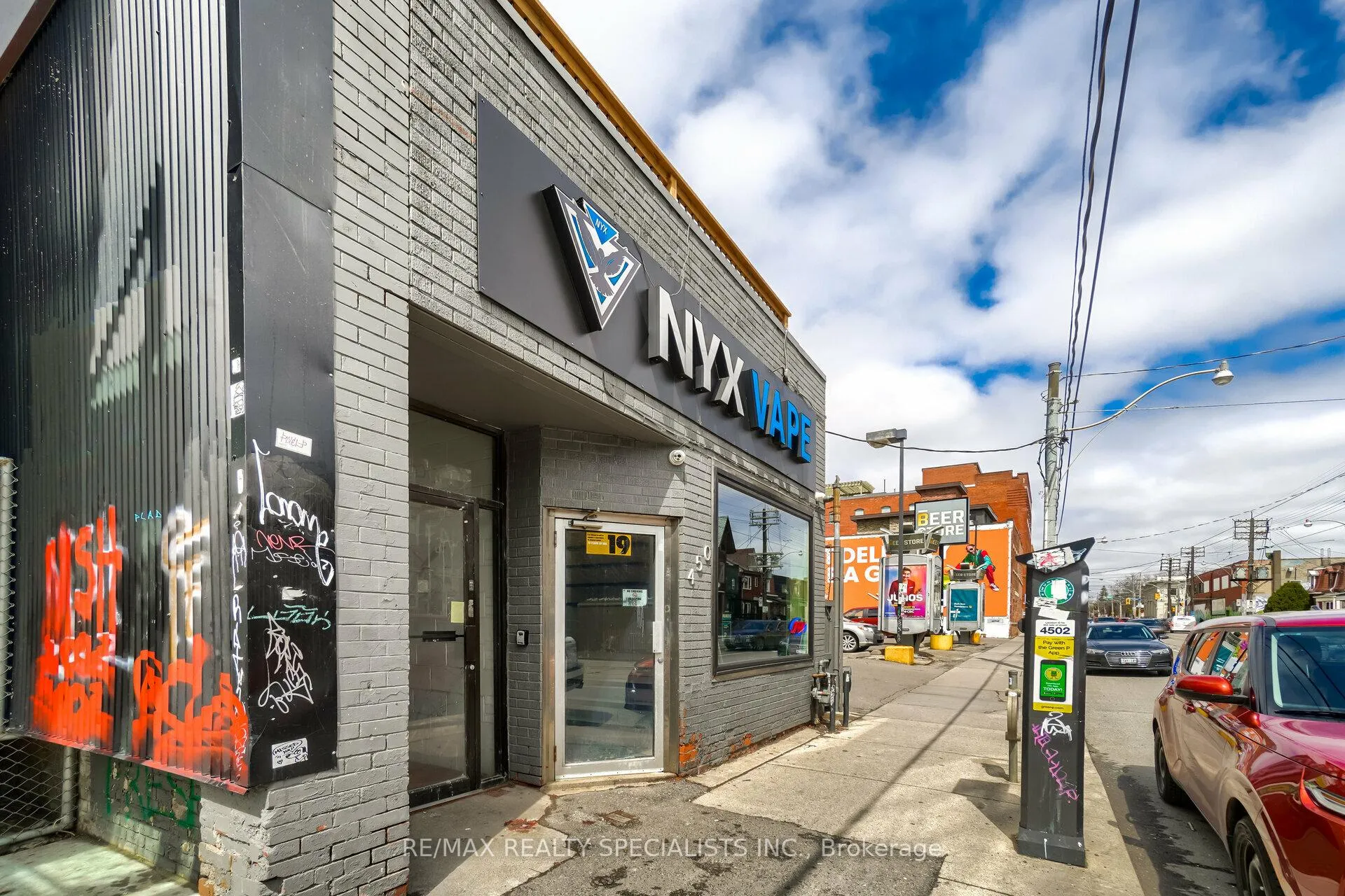 Photo 6 of Unit B2, 450 Bathurst Street, Toronto, Trinity-Bellwoods — HOMEH