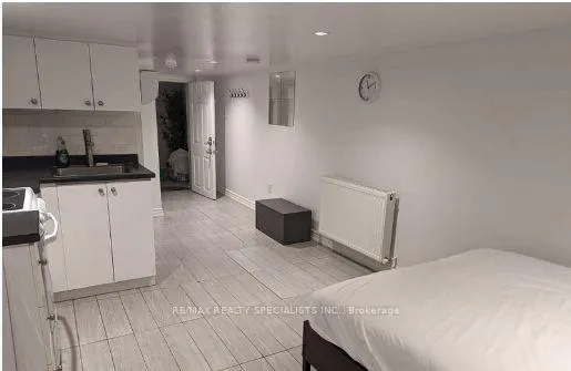 Photo 20 of Unit B2, 450 Bathurst Street, Toronto, Trinity-Bellwoods — HOMEH