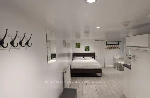 Photo 22 of Unit B2, 450 Bathurst Street, Toronto, Trinity-Bellwoods — HOMEH