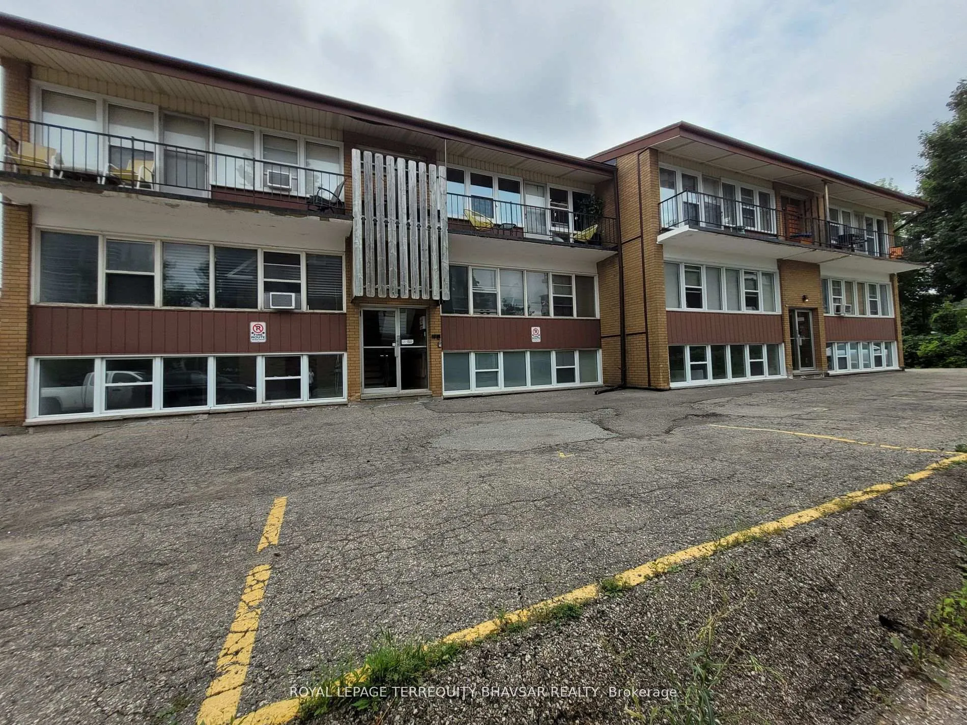Photo 18 of Unit 5, 521 Park Street, Kitchener — HOMEH