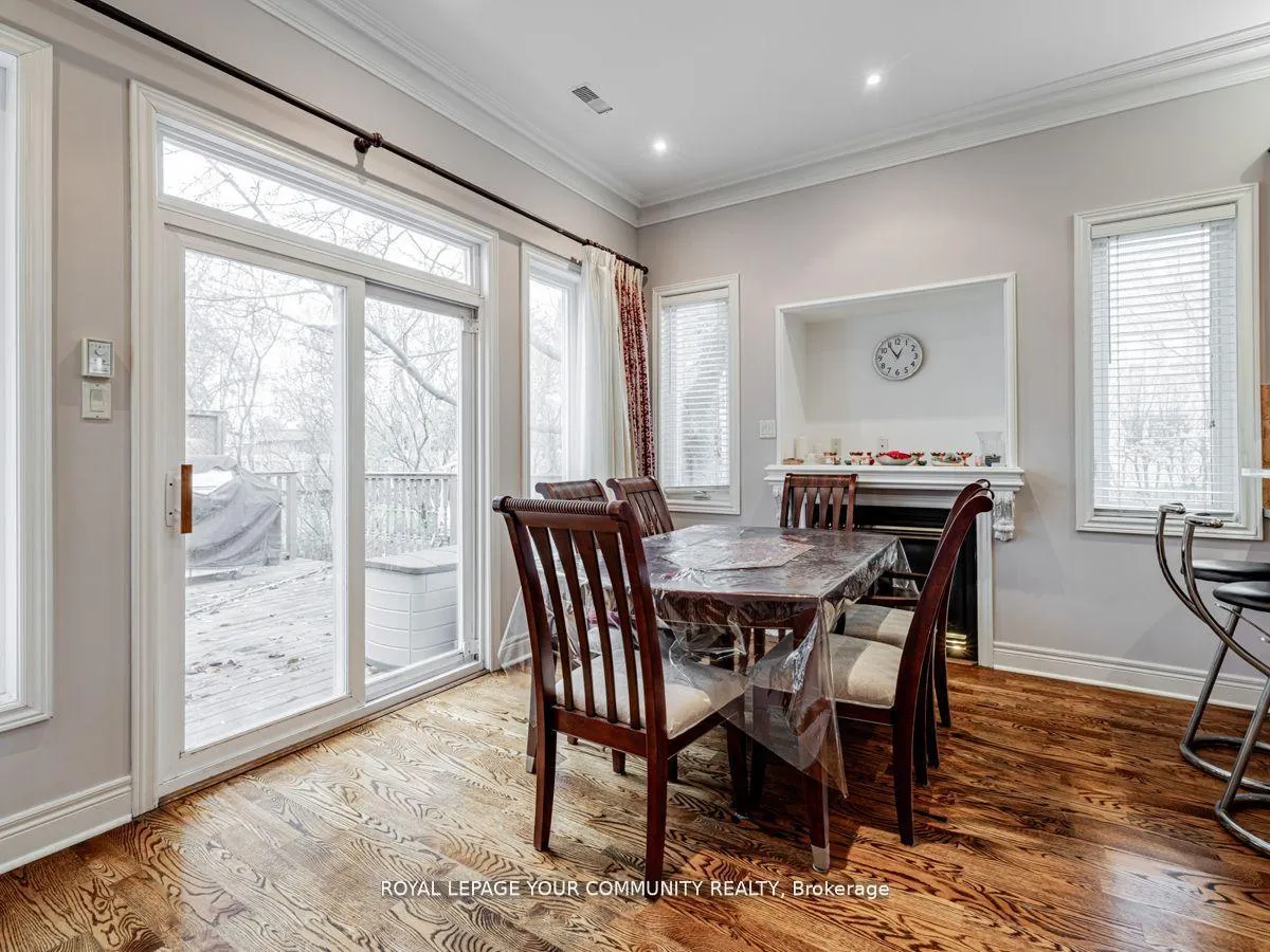 Photo 13 of 9 Robson Place E, North York, Newtonbrook West — HOMEH