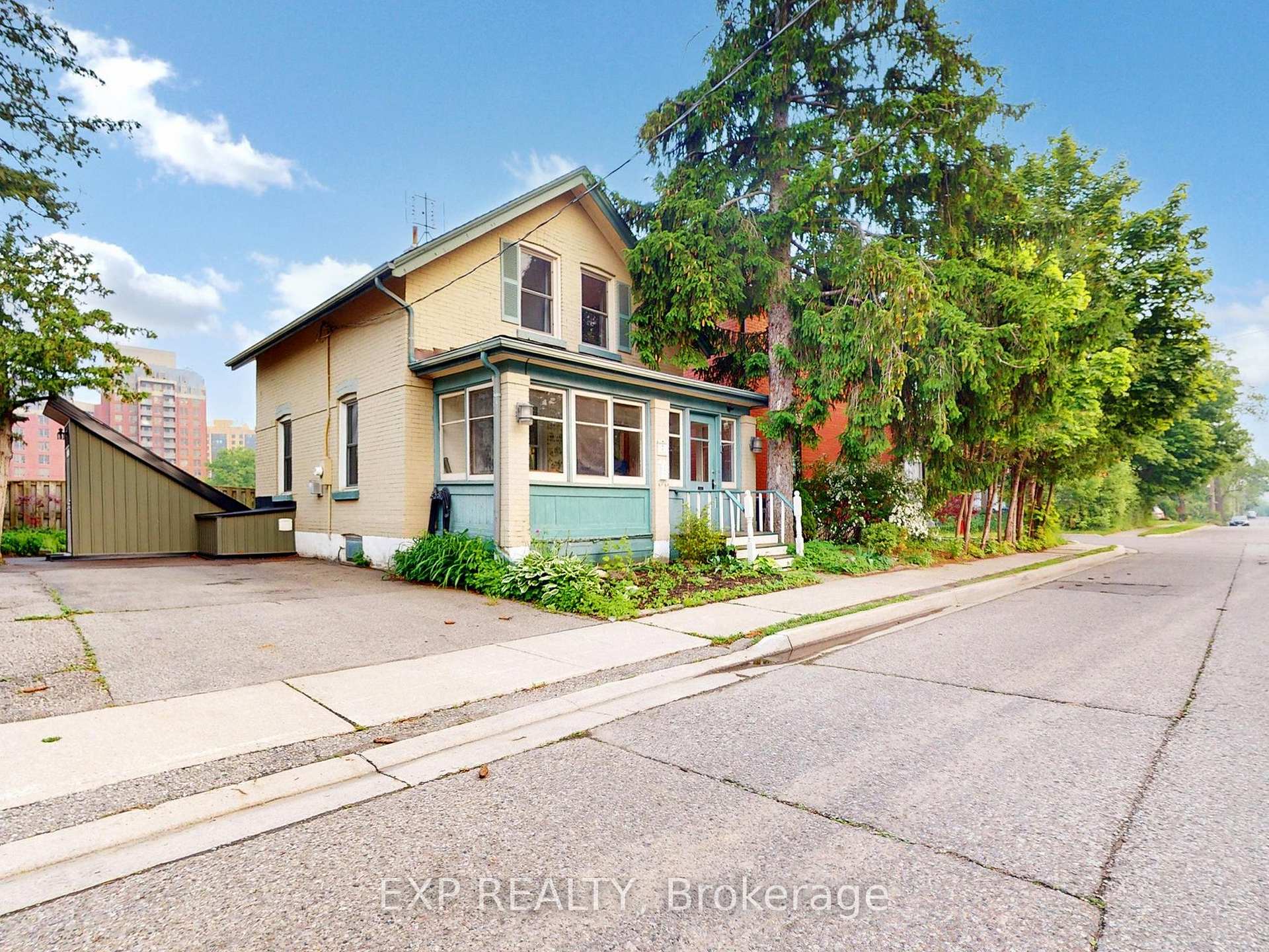 Front of 7 David Street