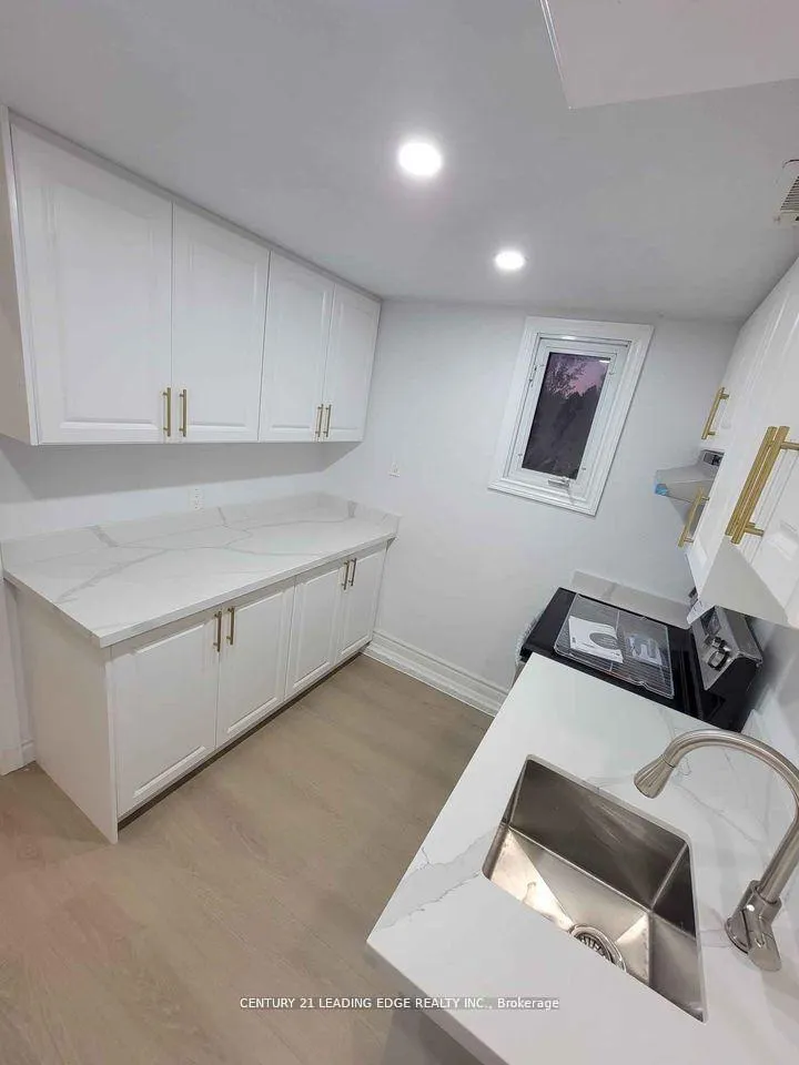 Photo 14 of Unit A, 352 Sunnyridge Road, Hamilton, Ancaster — HOMEH