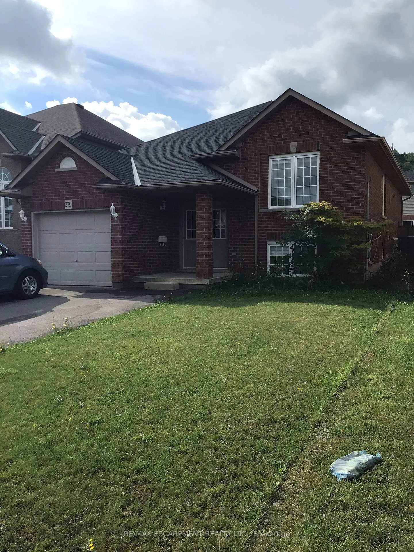 Photo 17 of Unit 2, 279 Nashville Circle, Hamilton, Gershome — HOMEH