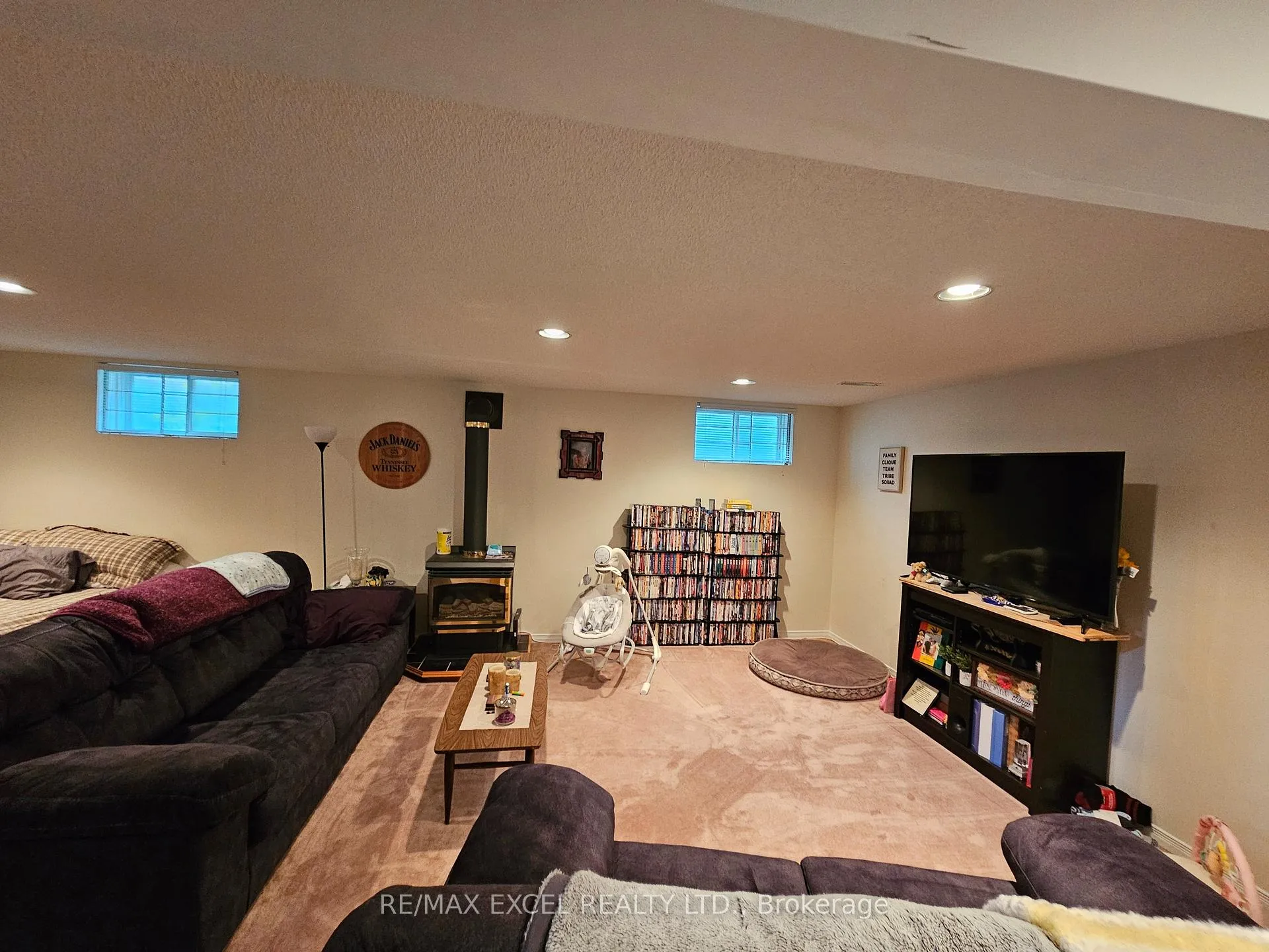 Photo 13 of 21 Finlay Road, Barrie, Sunnidale — HOMEH