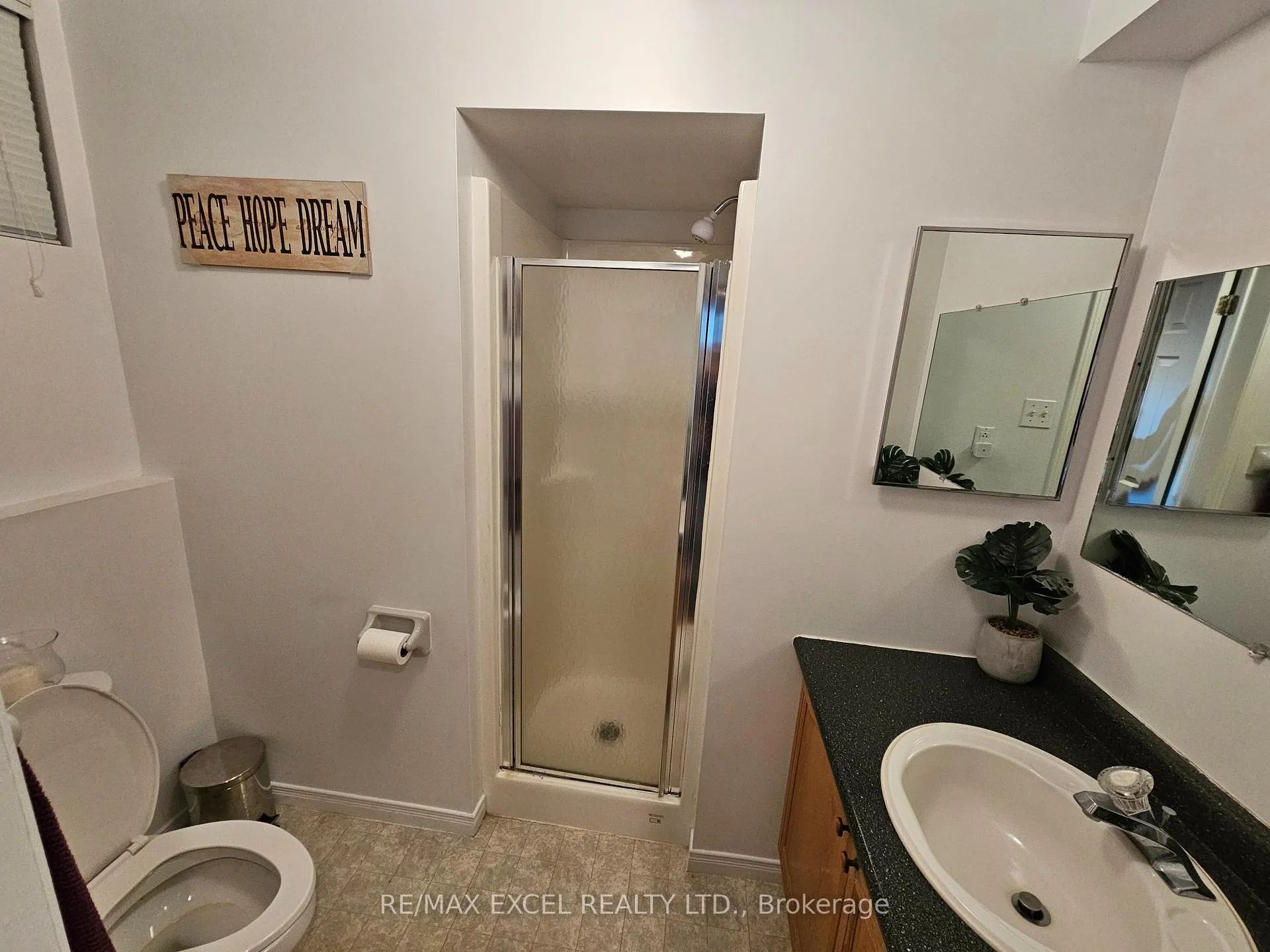 Photo 15 of 21 Finlay Road, Barrie, Sunnidale — HOMEH
