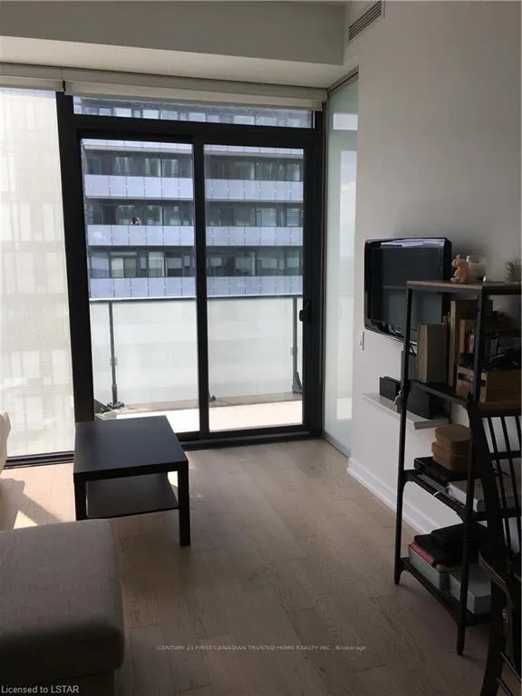 Photo 9 of Unit 3411, 185 Roehampton Avenue, Toronto, Mount Pleasant West — HOMEH