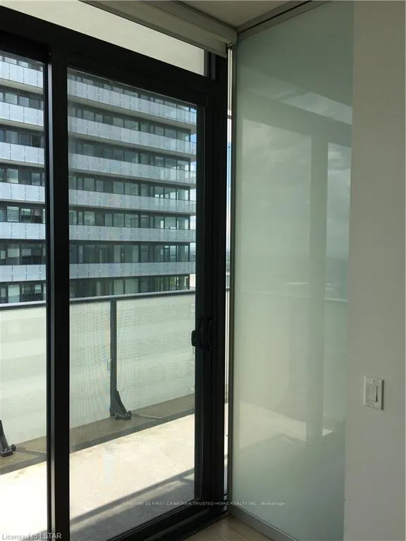 Photo 15 of Unit 3411, 185 Roehampton Avenue, Toronto, Mount Pleasant West — HOMEH