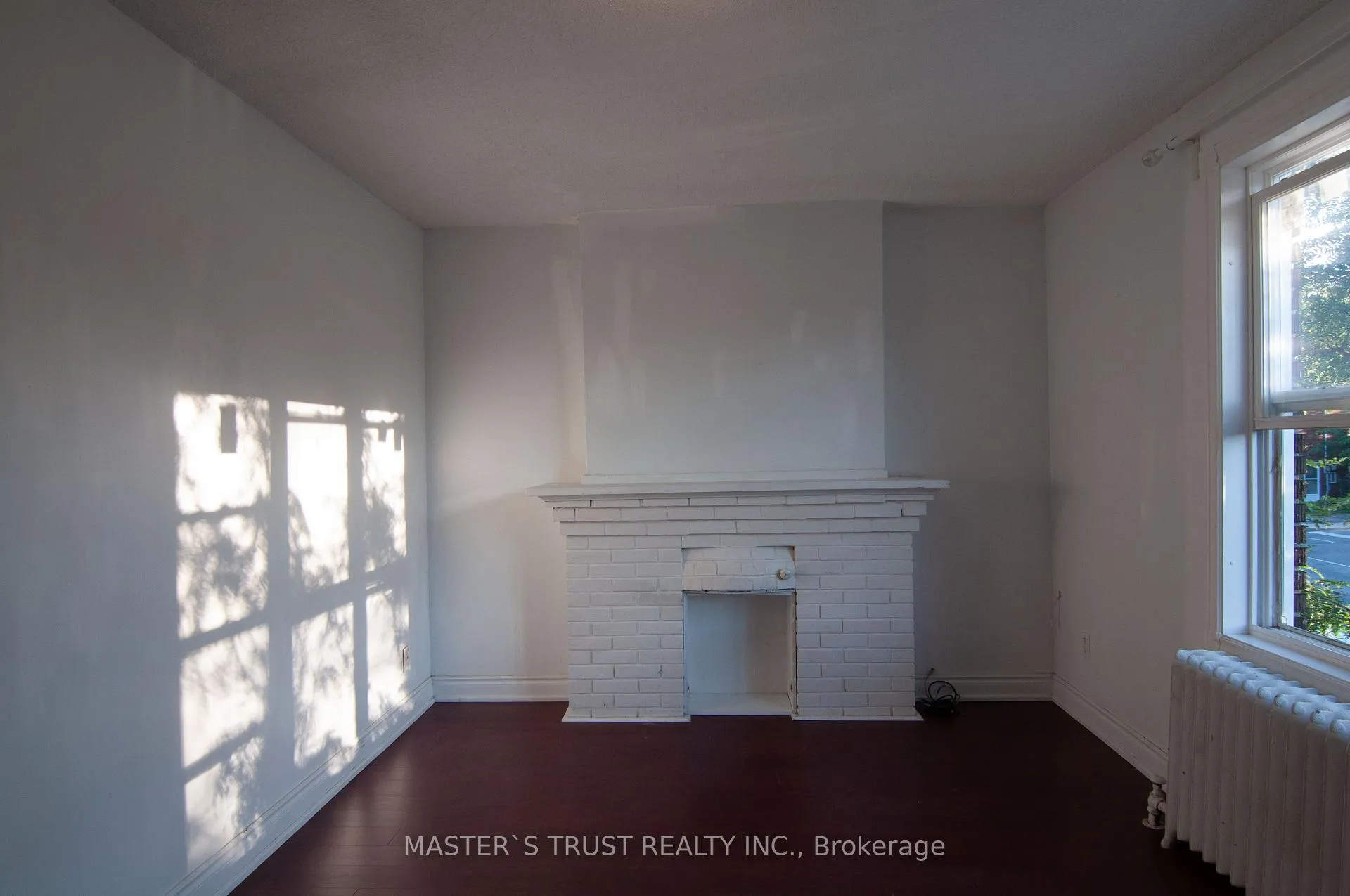 Photo 13 of Unit Upper, 567 Oakwood Avenue, Toronto, Oakwood Village — HOMEH
