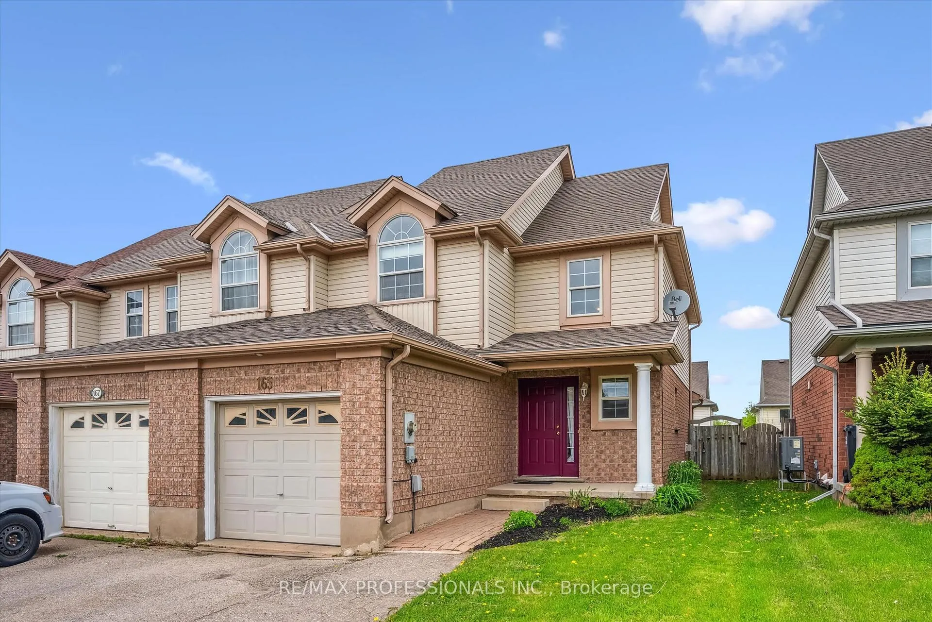Photo 2 of 165 Silurian Drive, Guelph, Grange Road — HOMEH