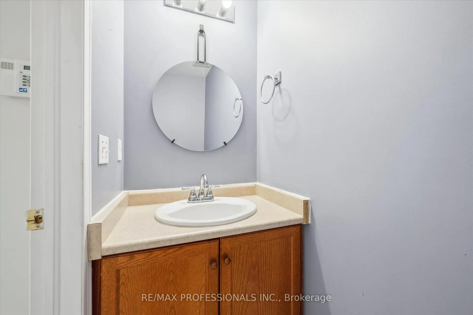 Photo 16 of 165 Silurian Drive, Guelph, Grange Road — HOMEH