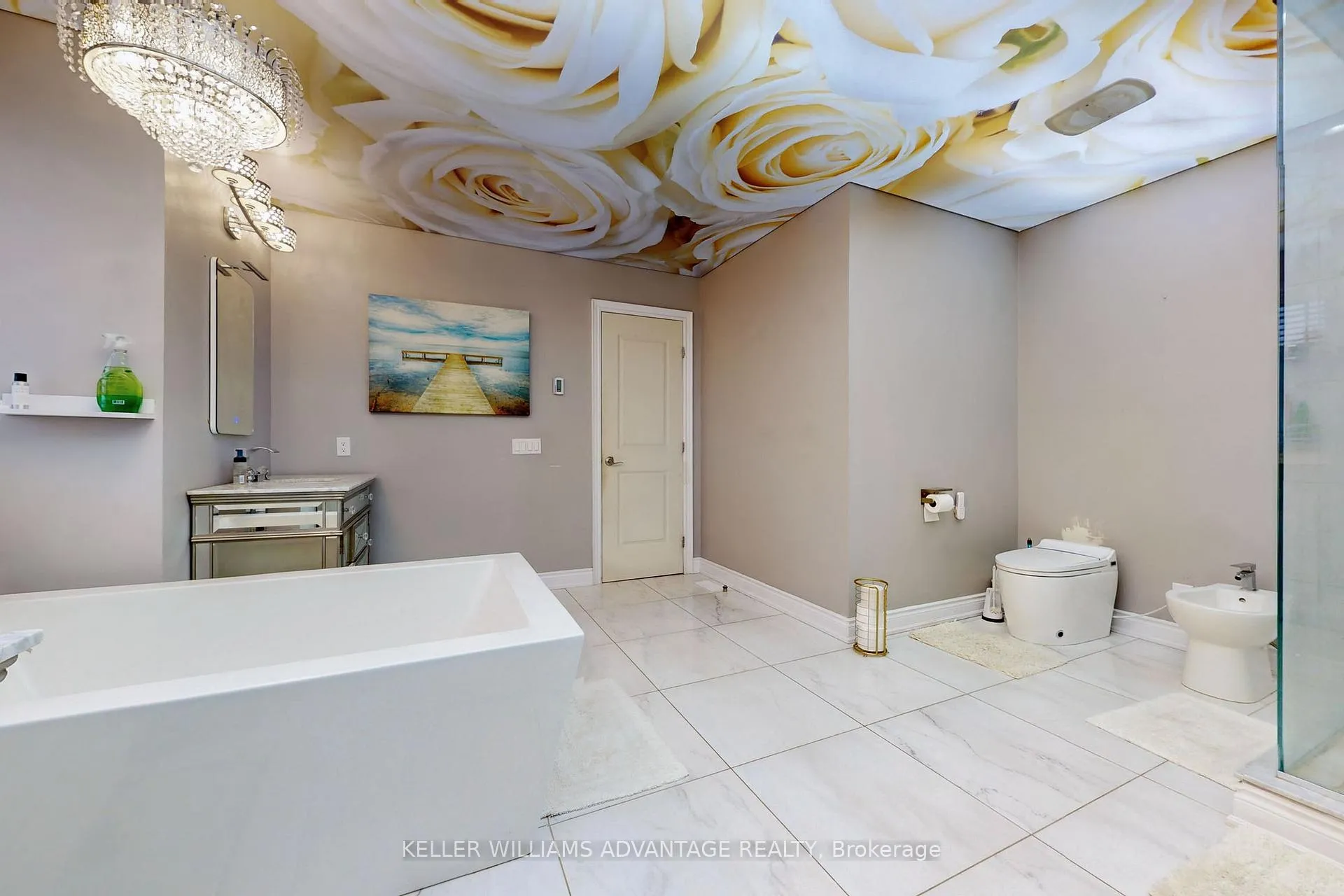 Photo 25 of 51 Finland Drive, Vaughan, Kleinburg — HOMEH