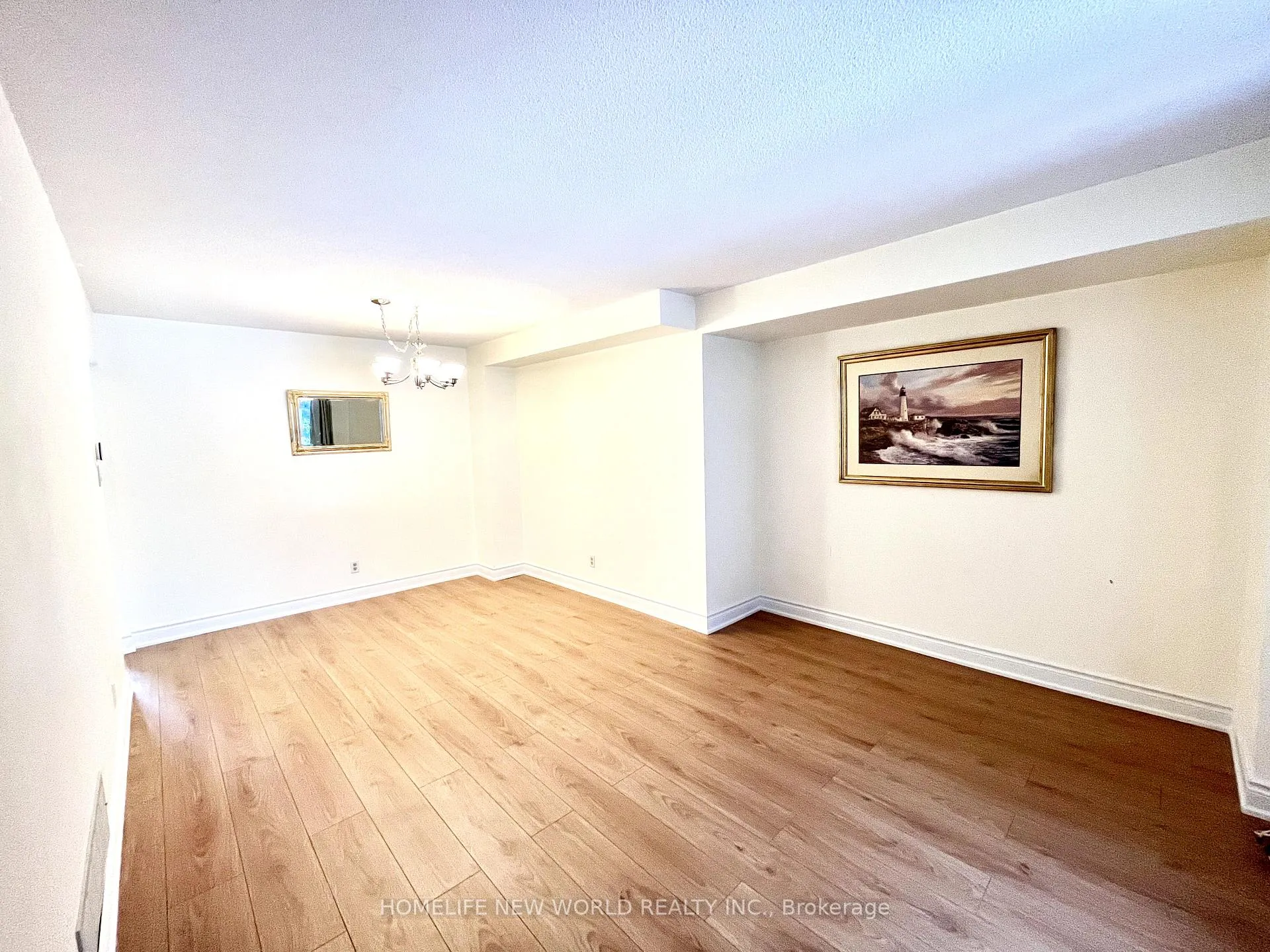 Photo 3 of 102 Ducatel Crescent, Ajax, Central — HOMEH
