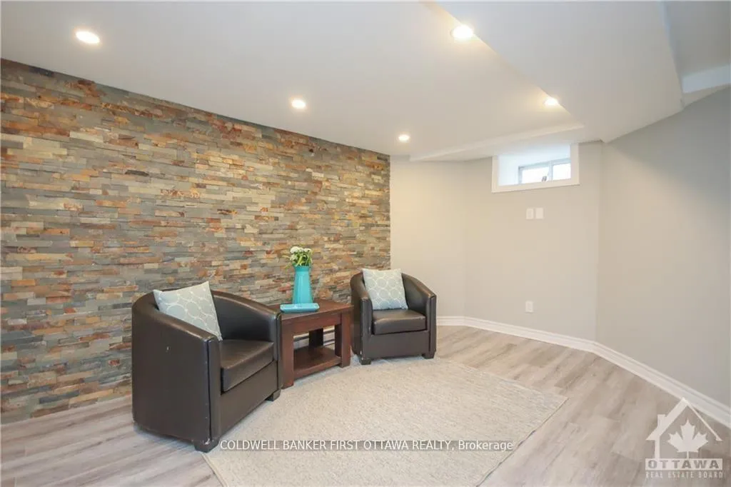Photo 7 of Unit B, 135 Hawthorne Avenue, Ottawa, Ottawa East — HOMEH
