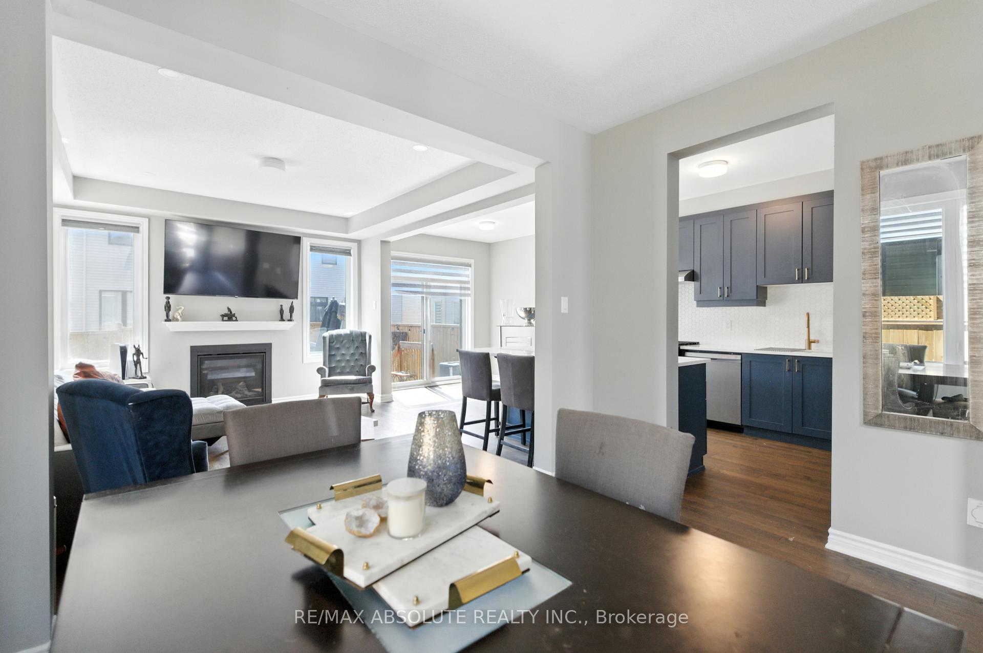 Photo 9 of 264 Atima Circle, Ottawa, Barrhaven - Half Moon Bay — HOMEH
