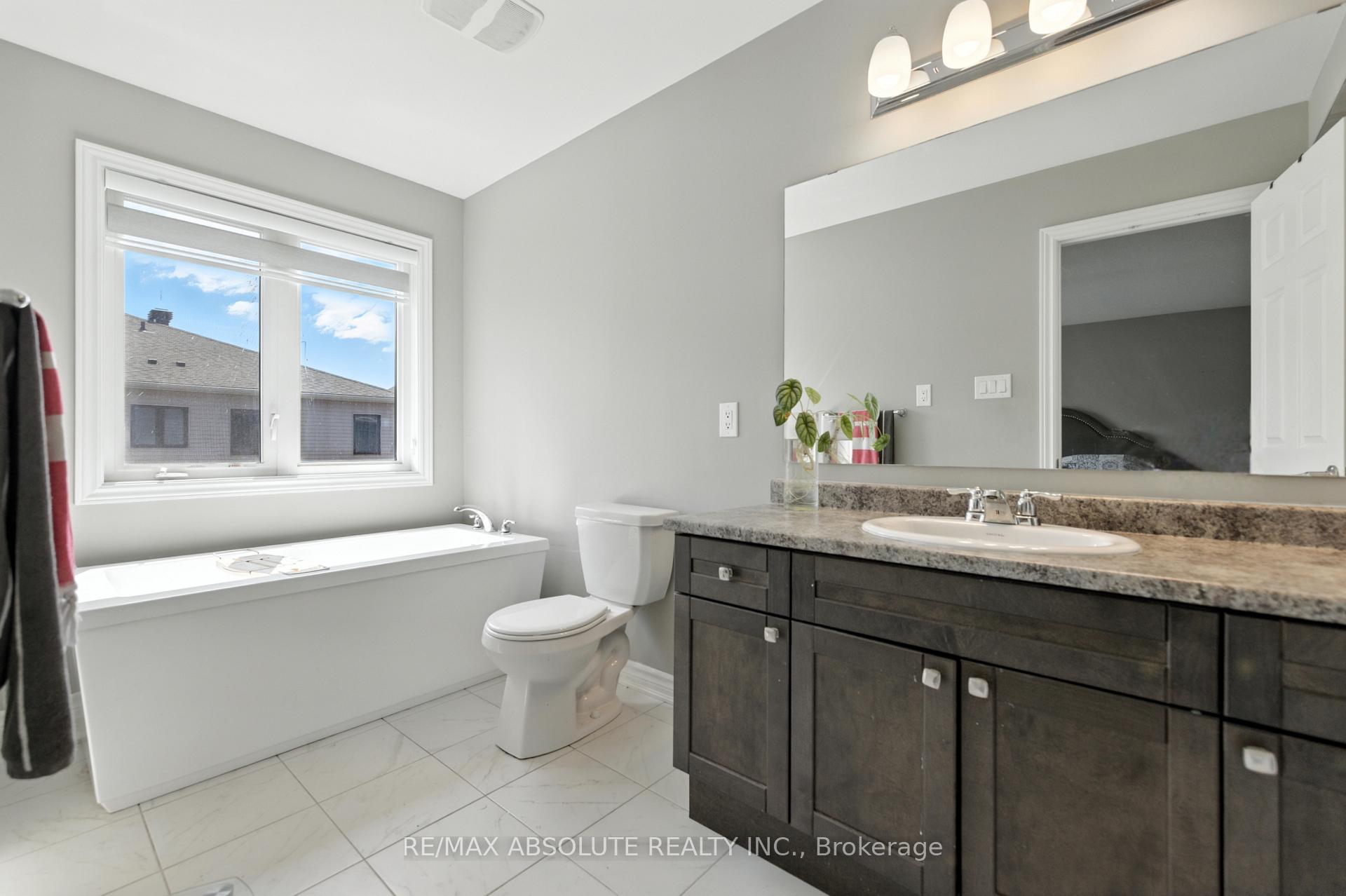 Photo 26 of 264 Atima Circle, Ottawa, Barrhaven - Half Moon Bay — HOMEH
