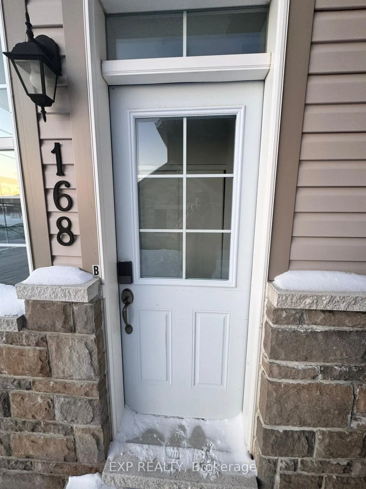Photo 2 of Unit Unit B, 168 Minikan Street, Ottawa, Blossom Park/Kemp Park/Findlay Creek — HOMEH