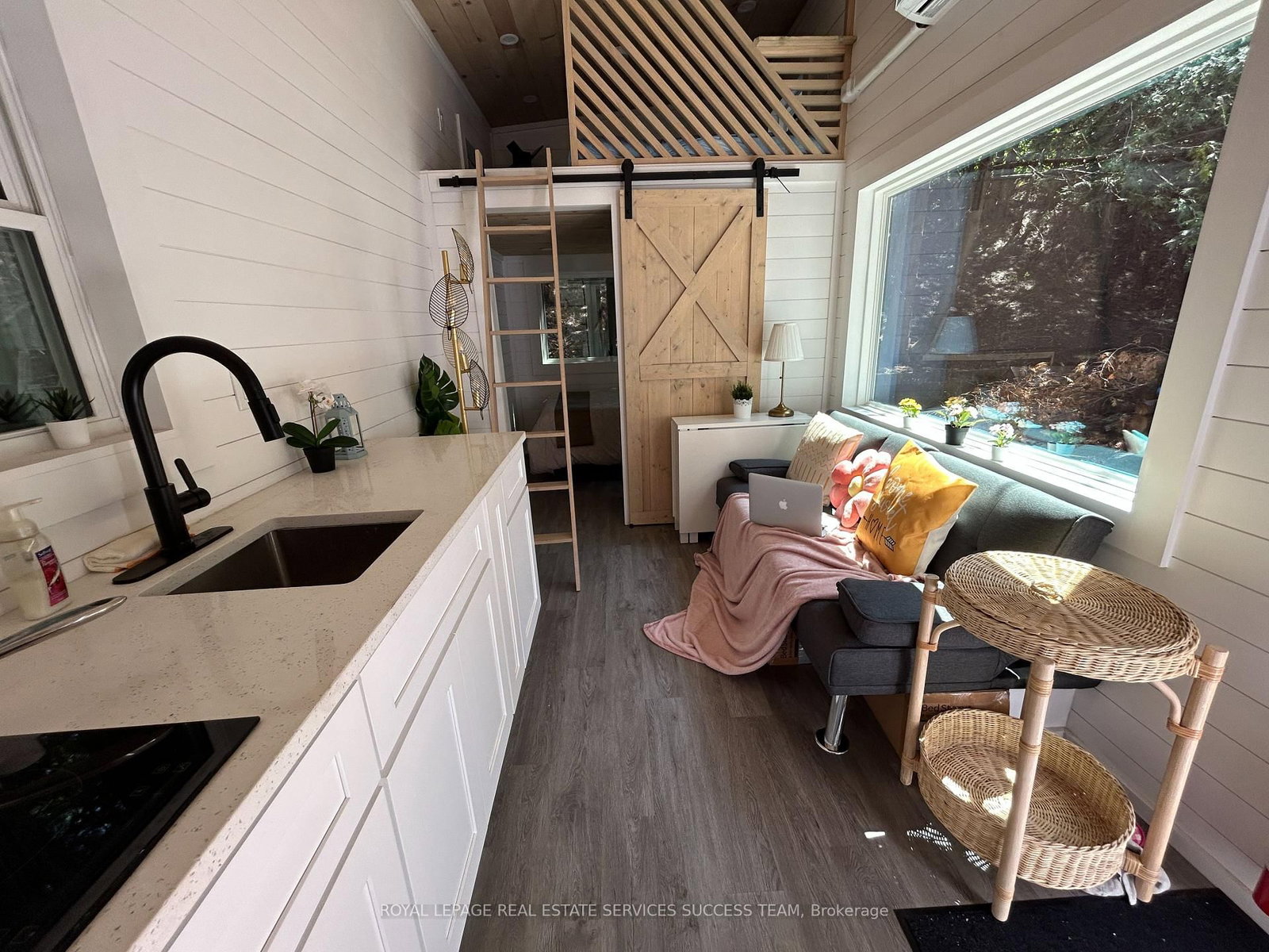 Photo 2 of 78 WEST Lane, Selwyn — HOMEH