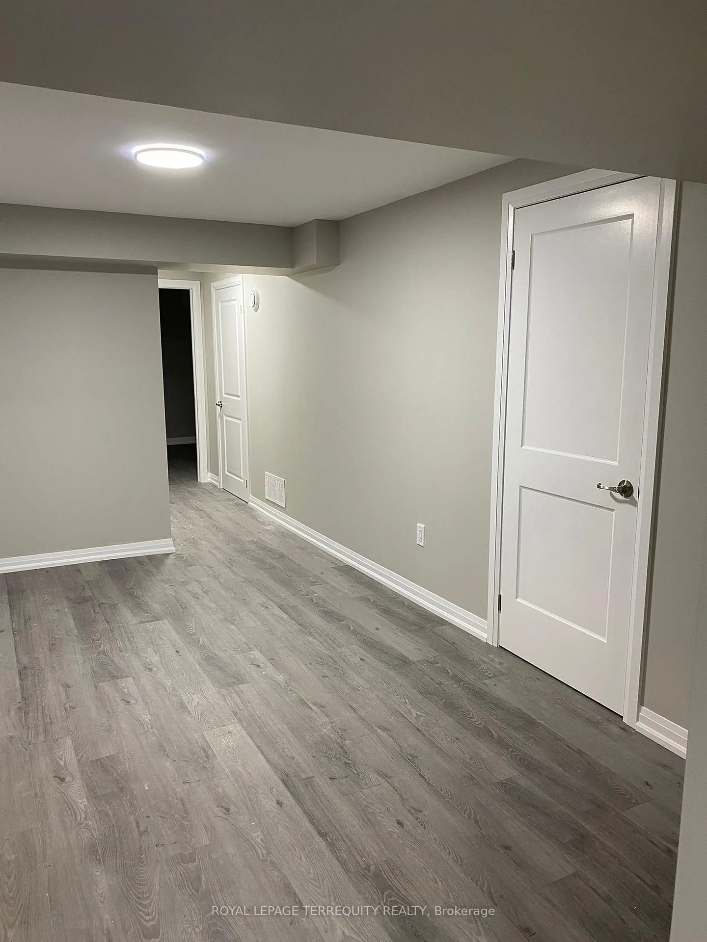 Photo 5 of Unit Lower, 34 Del Ray Crescent, Wasaga Beach — HOMEH