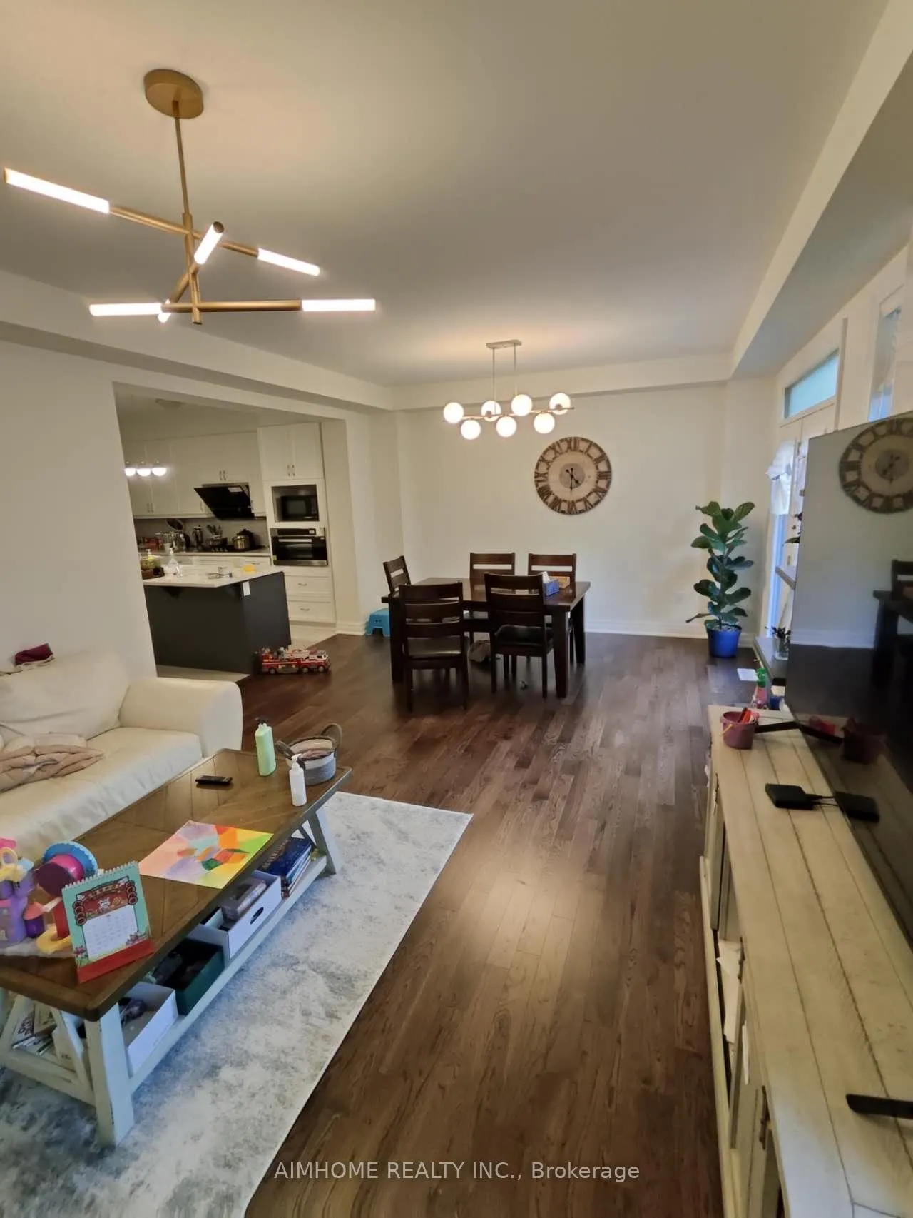Photo 8 of 26 Navitas Crescent, Markham, Victoria Square — HOMEH