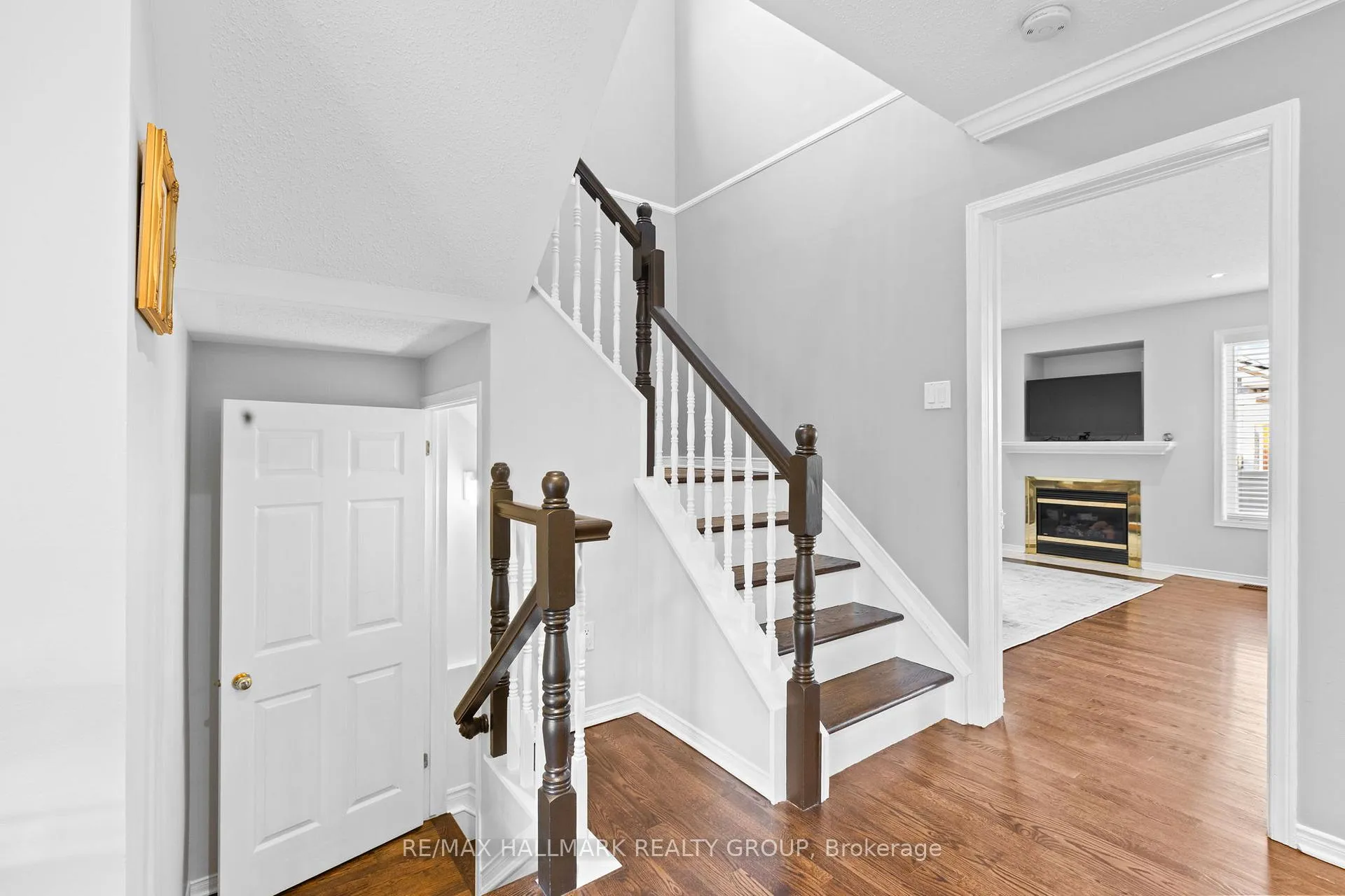 Photo 10 of 5 Rossan Street, Ottawa, Barrhaven East — HOMEH