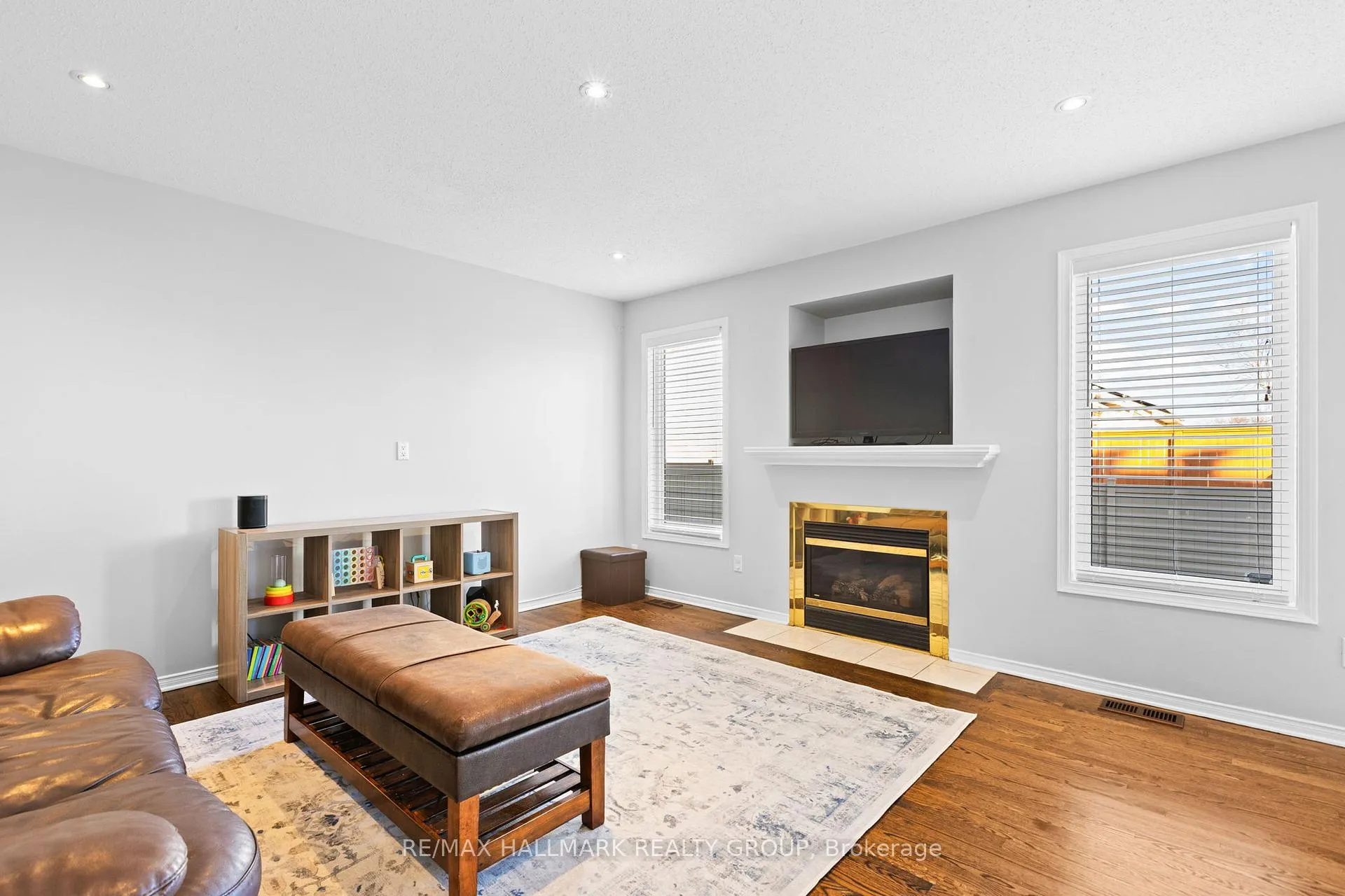 Photo 11 of 5 Rossan Street, Ottawa, Barrhaven East — HOMEH