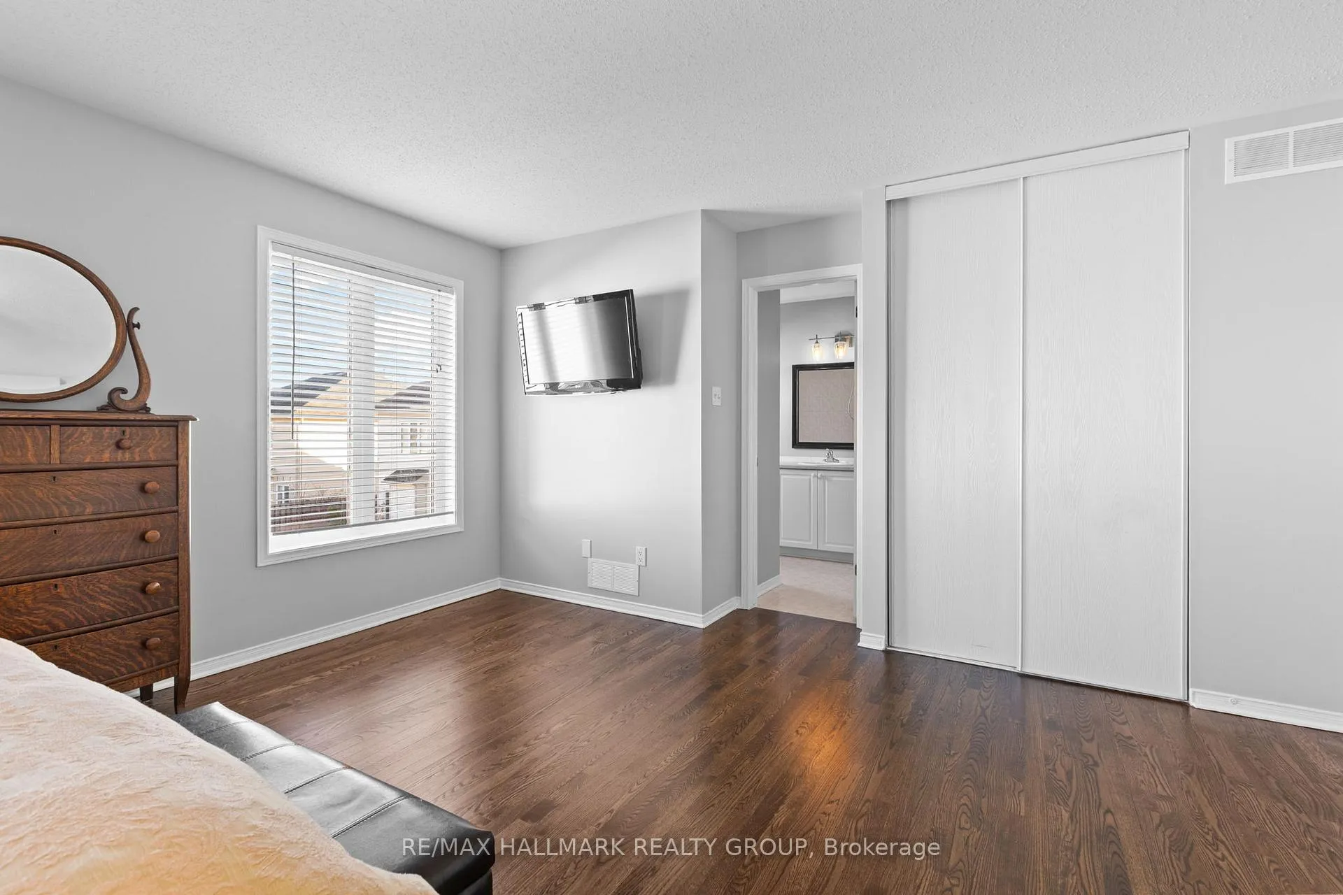 Photo 17 of 5 Rossan Street, Ottawa, Barrhaven East — HOMEH