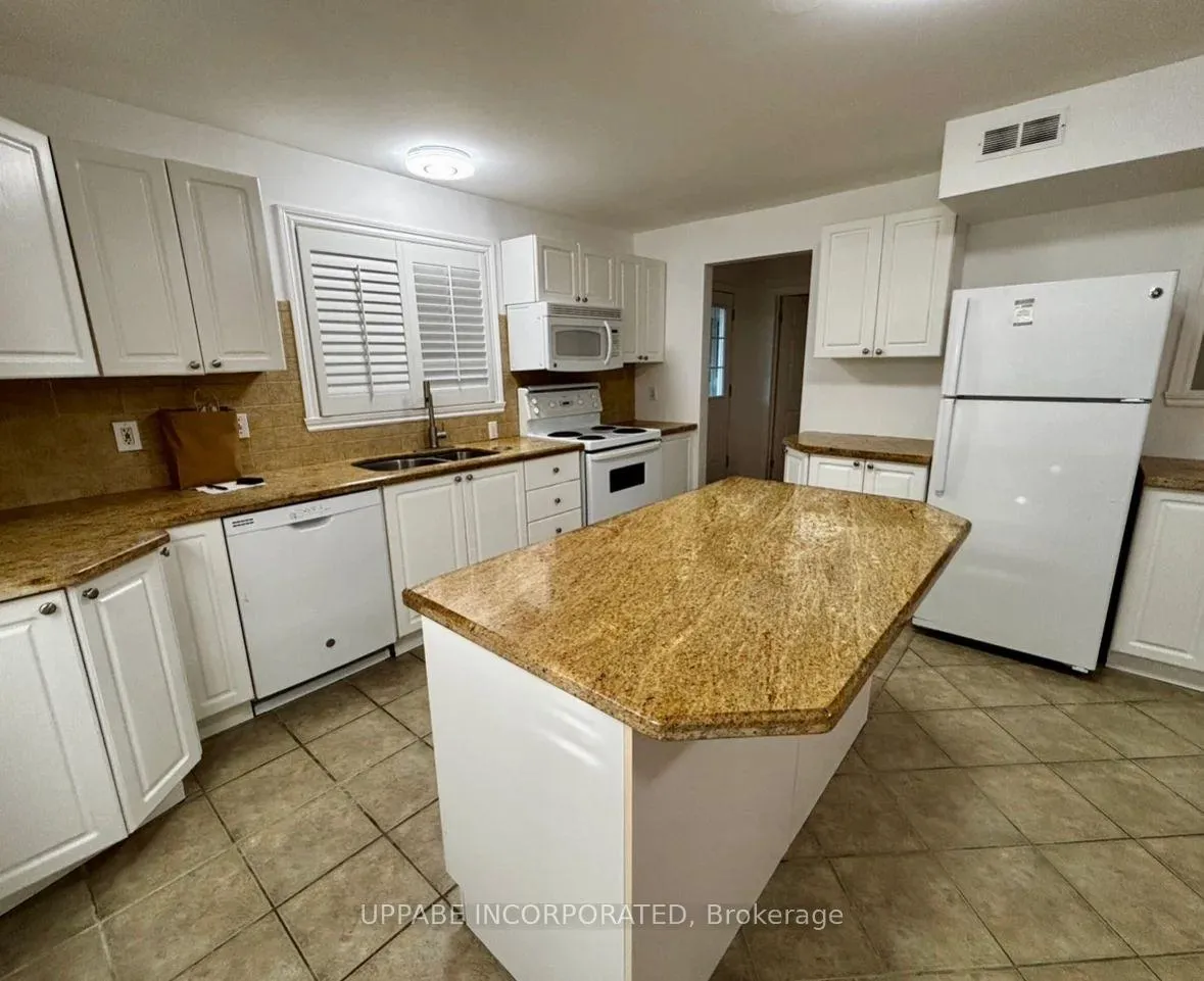 Photo 4 of Unit 2, 225 Cobourg Street, Ottawa, Sandy Hill — HOMEH