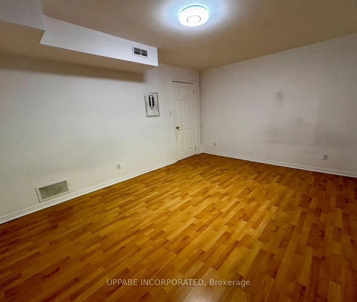 Photo 7 of Unit 2, 225 Cobourg Street, Ottawa, Sandy Hill — HOMEH