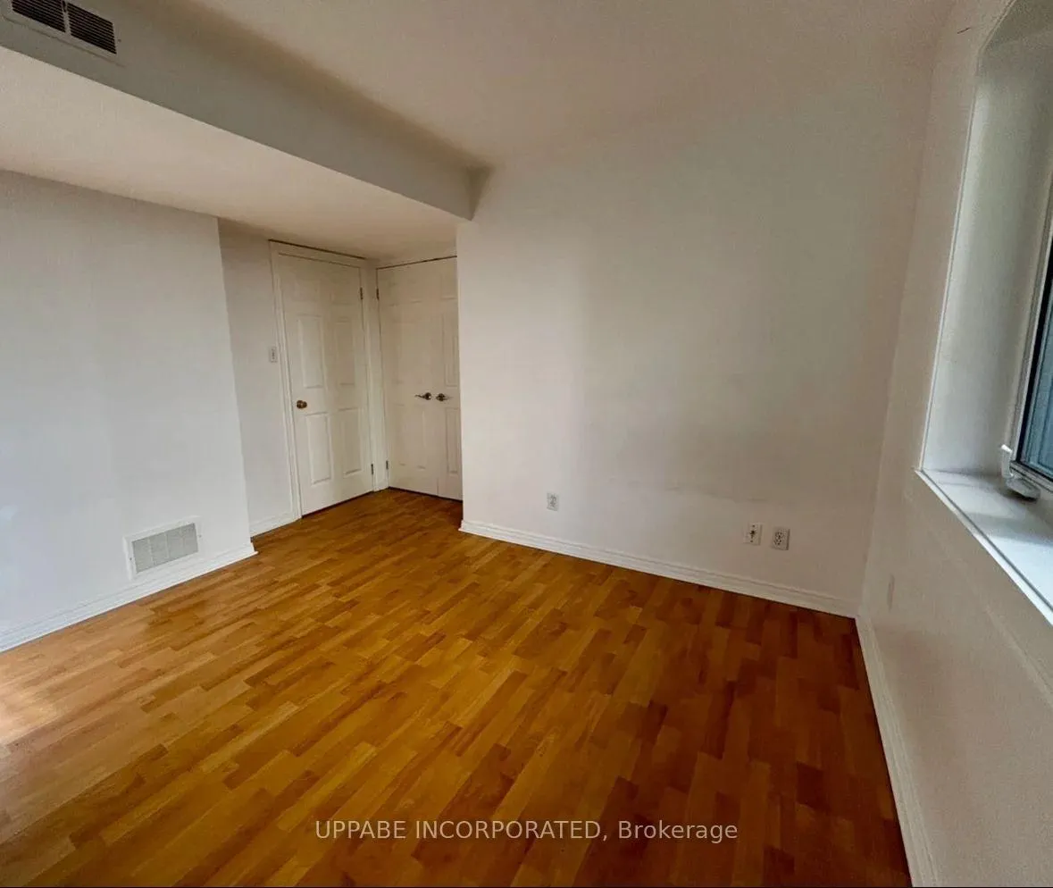 Photo 8 of Unit 2, 225 Cobourg Street, Ottawa, Sandy Hill — HOMEH