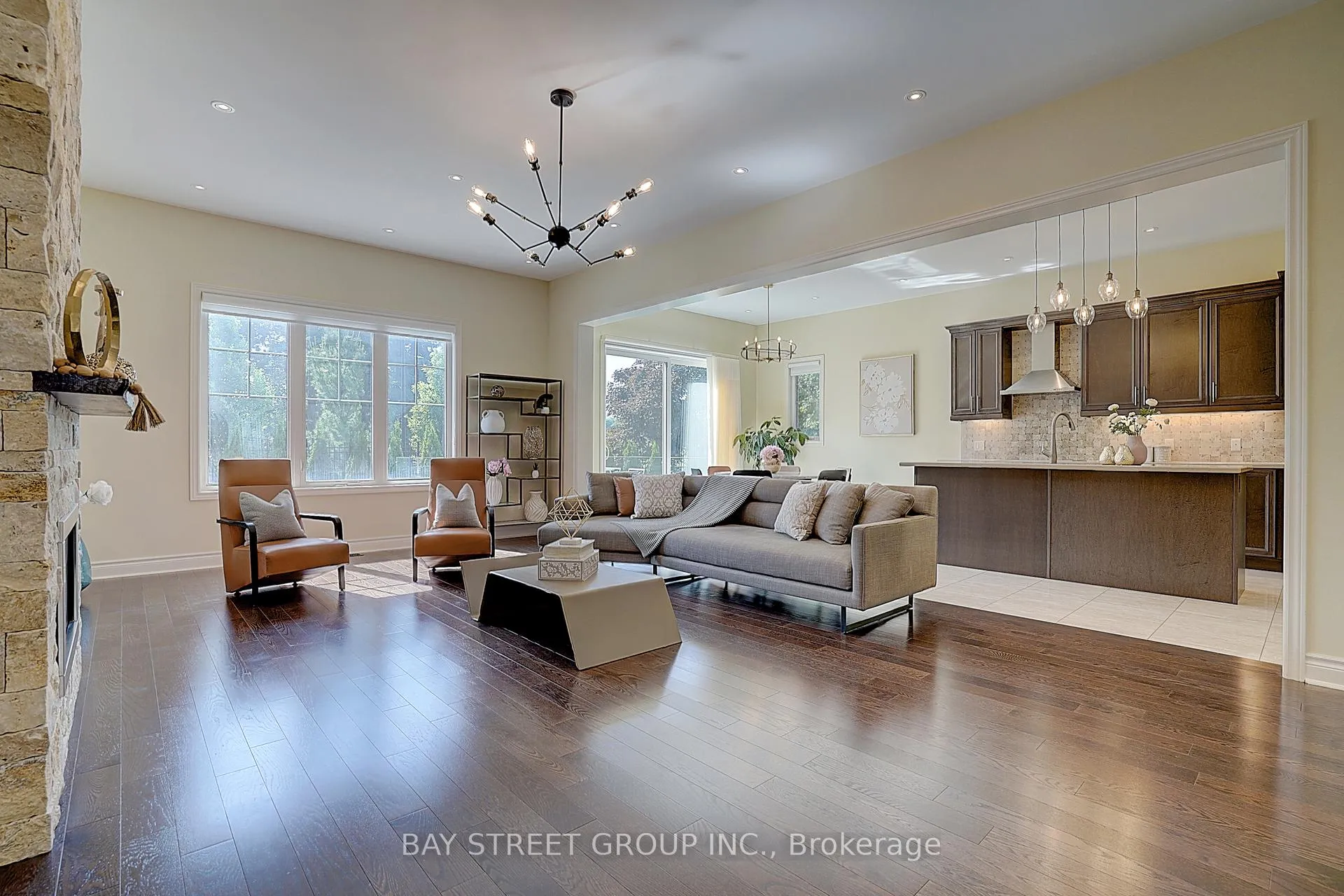 Photo 9 of 96 Match Point Court, Aurora, Aurora Estates — HOMEH