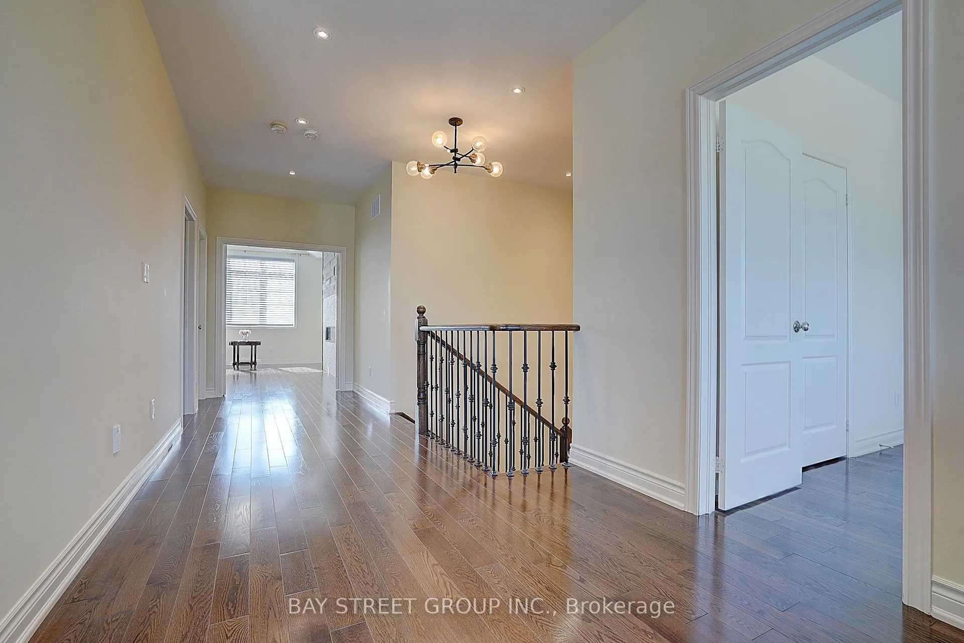 Photo 19 of 96 Match Point Court, Aurora, Aurora Estates — HOMEH