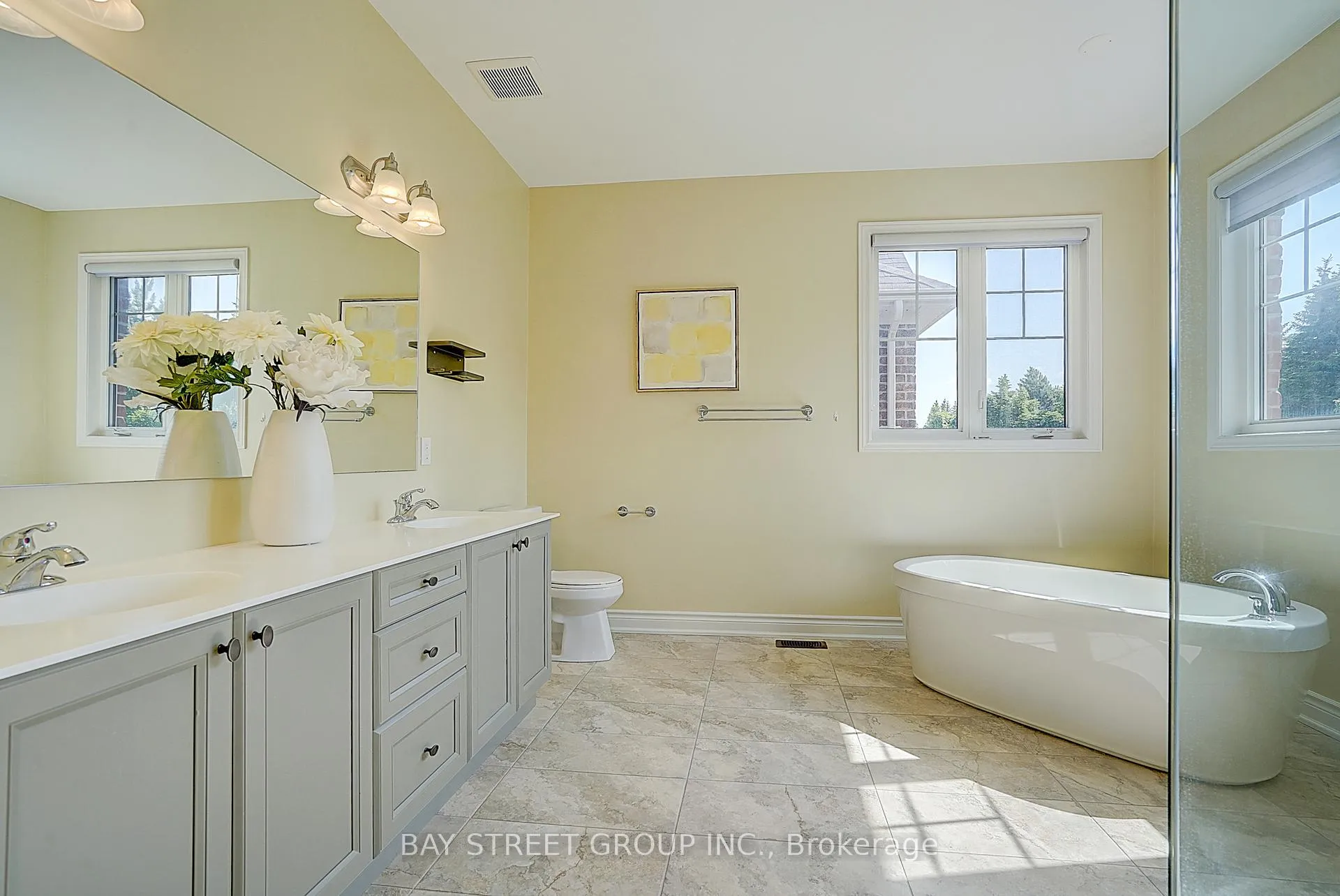 Photo 23 of 96 Match Point Court, Aurora, Aurora Estates — HOMEH
