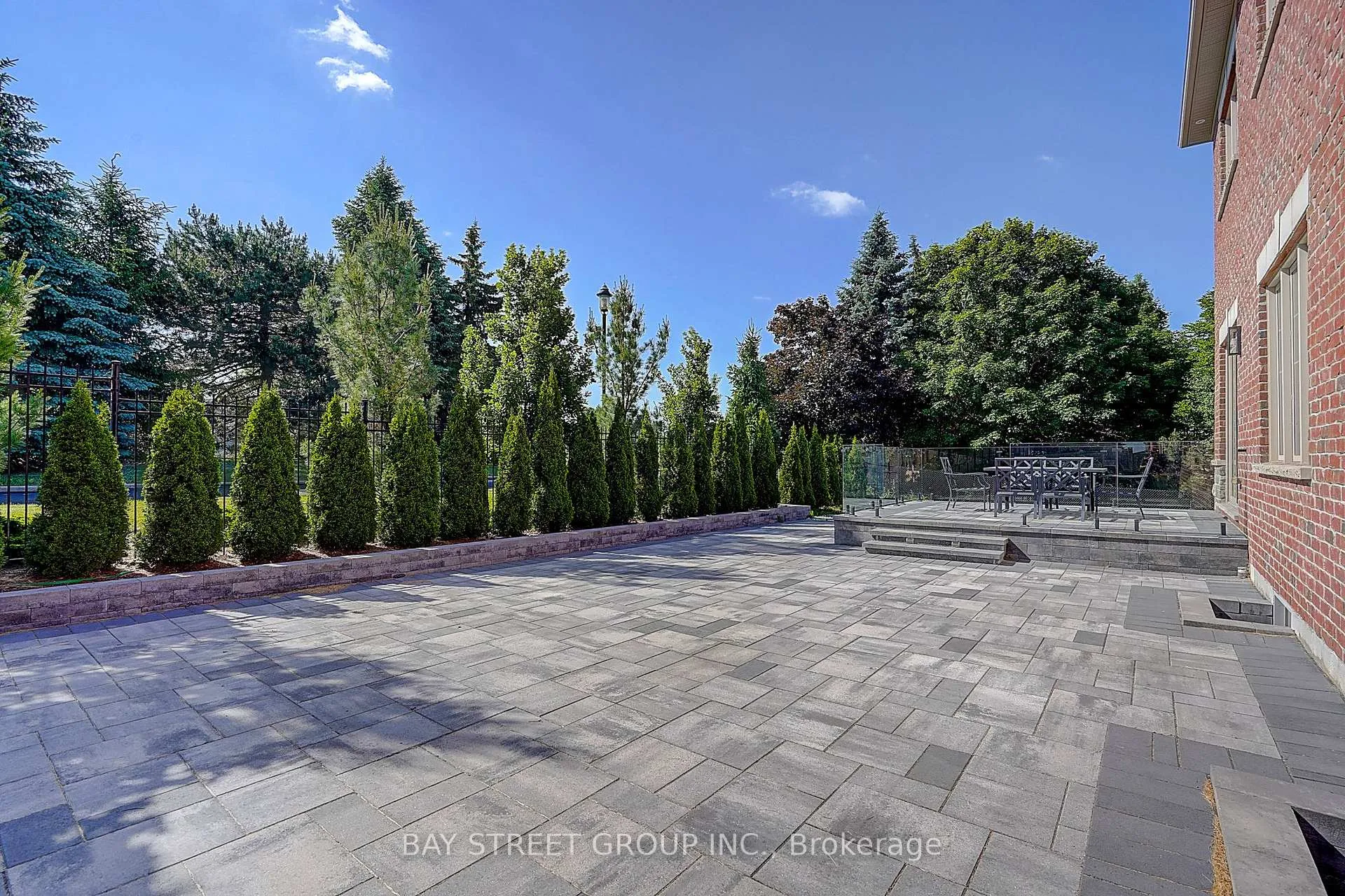 Photo 35 of 96 Match Point Court, Aurora, Aurora Estates — HOMEH