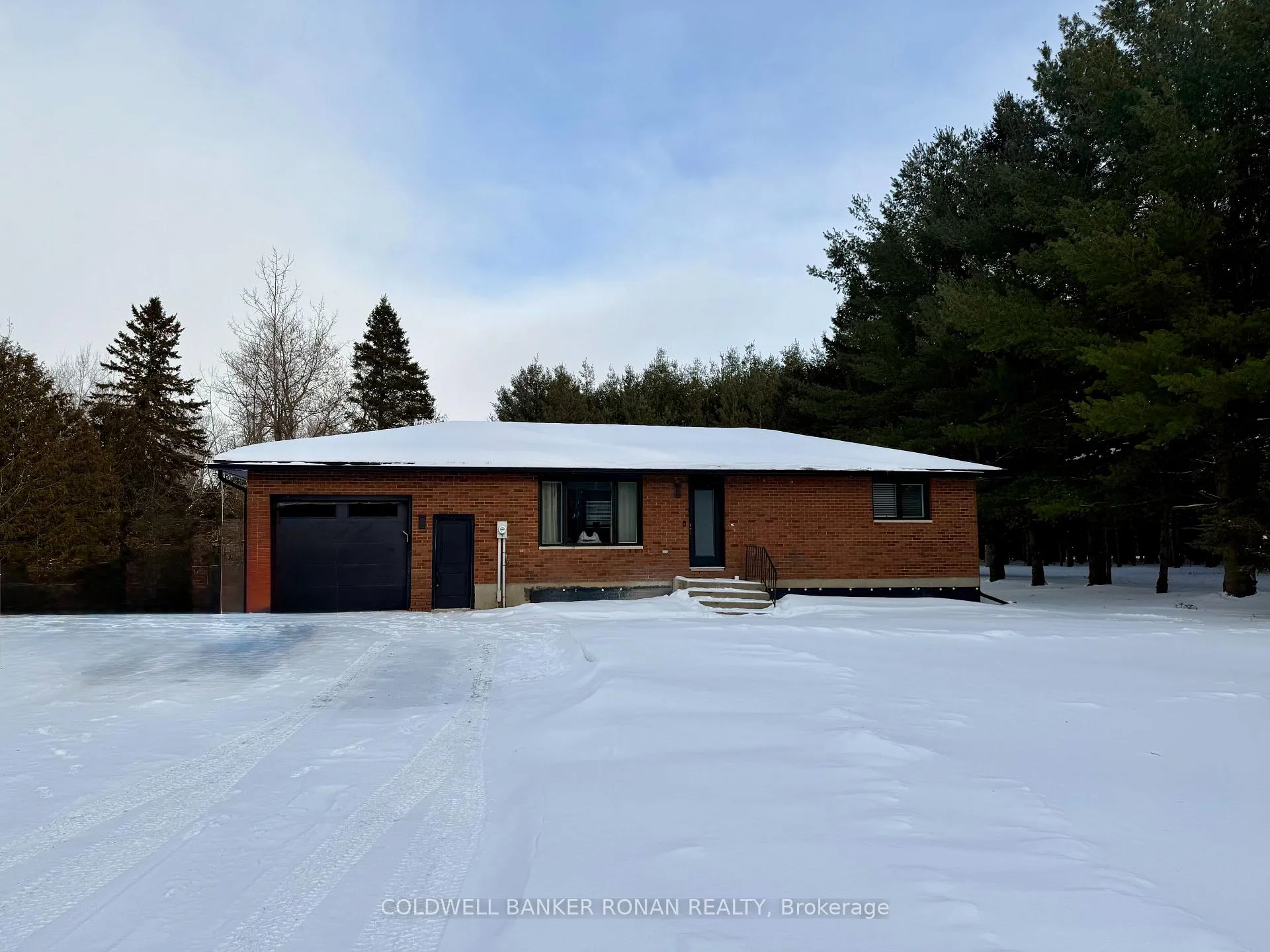 Photo 1 of 14 Denney Drive, Essa, Rural Essa — HOMEH