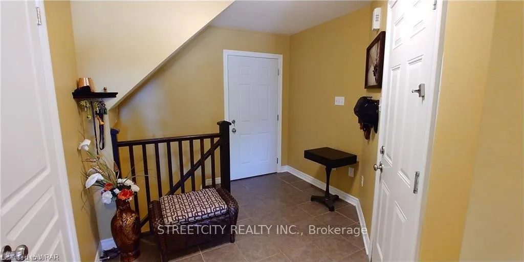Photo 3 of 24 Frey Crescent, Kitchener — HOMEH
