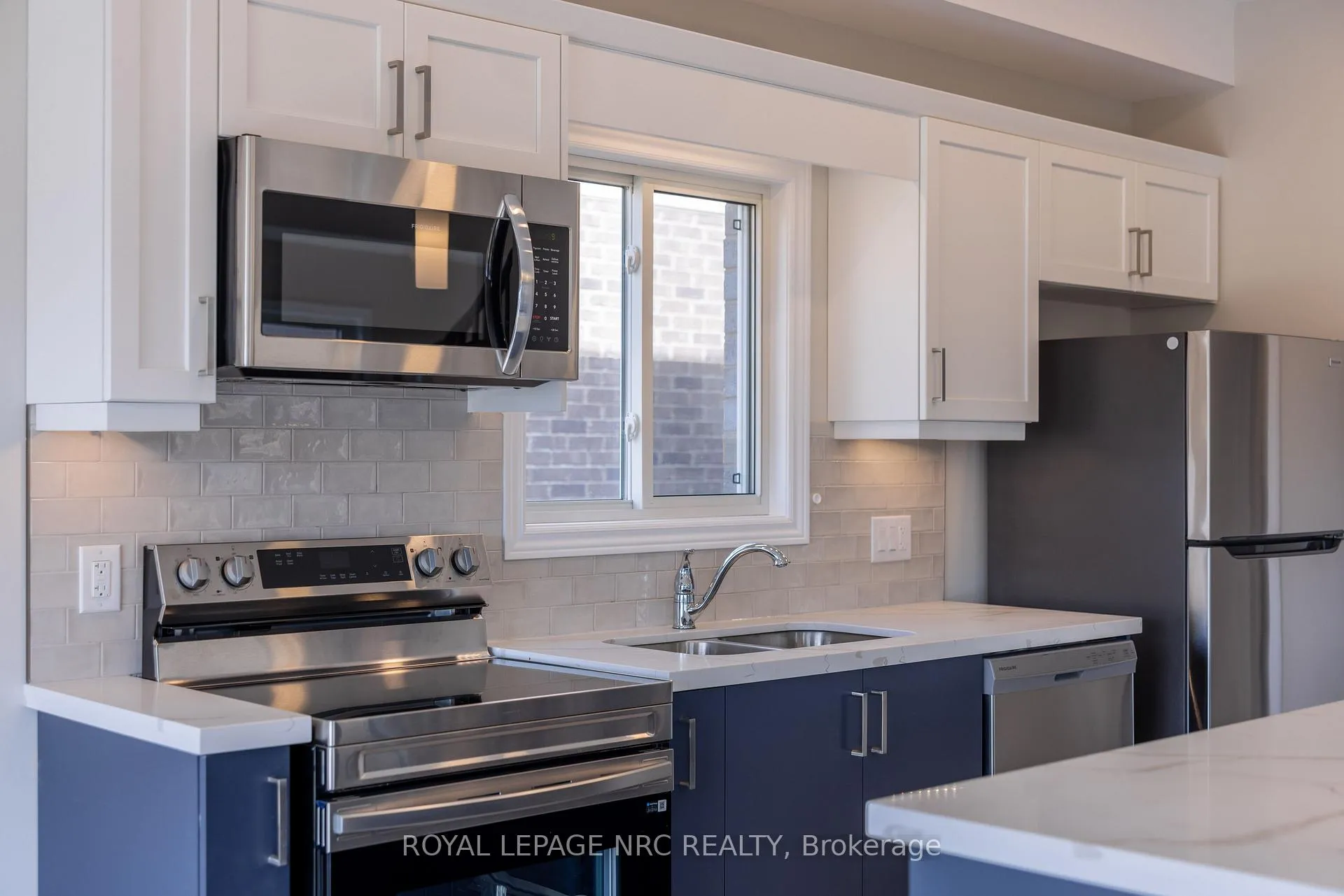 Photo 4 of 25 McMann Drive, Thorold, Thorold Downtown — HOMEH