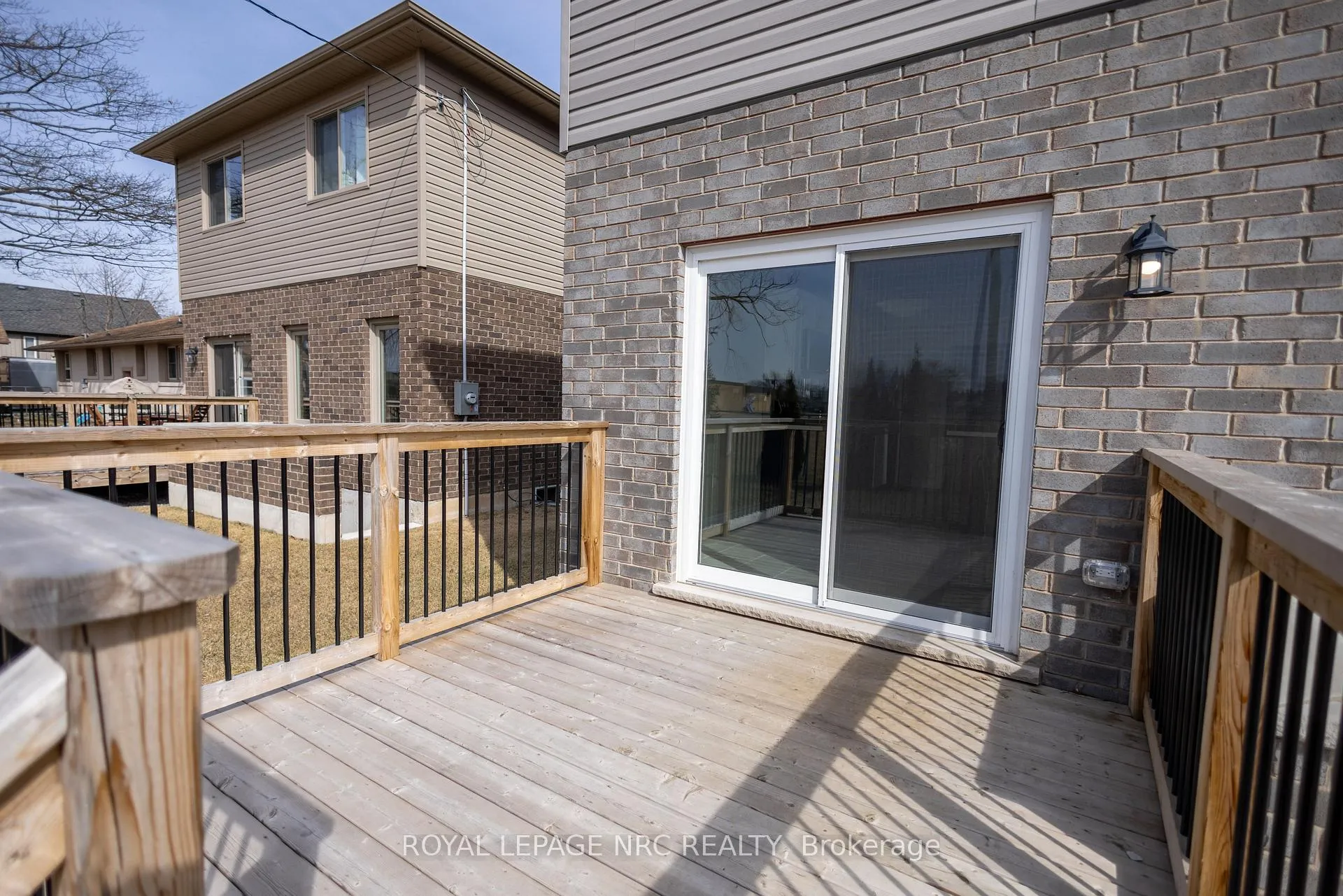 Photo 32 of 25 McMann Drive, Thorold, Thorold Downtown — HOMEH