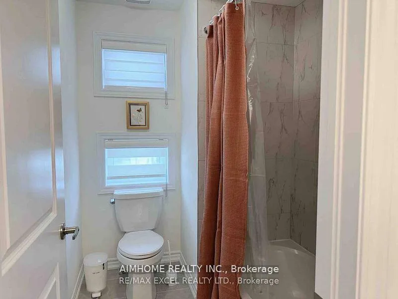Photo 8 of 72 Sun Valley Avenue, Wasaga Beach — HOMEH