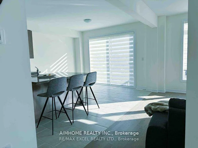 Photo 13 of 72 Sun Valley Avenue, Wasaga Beach — HOMEH