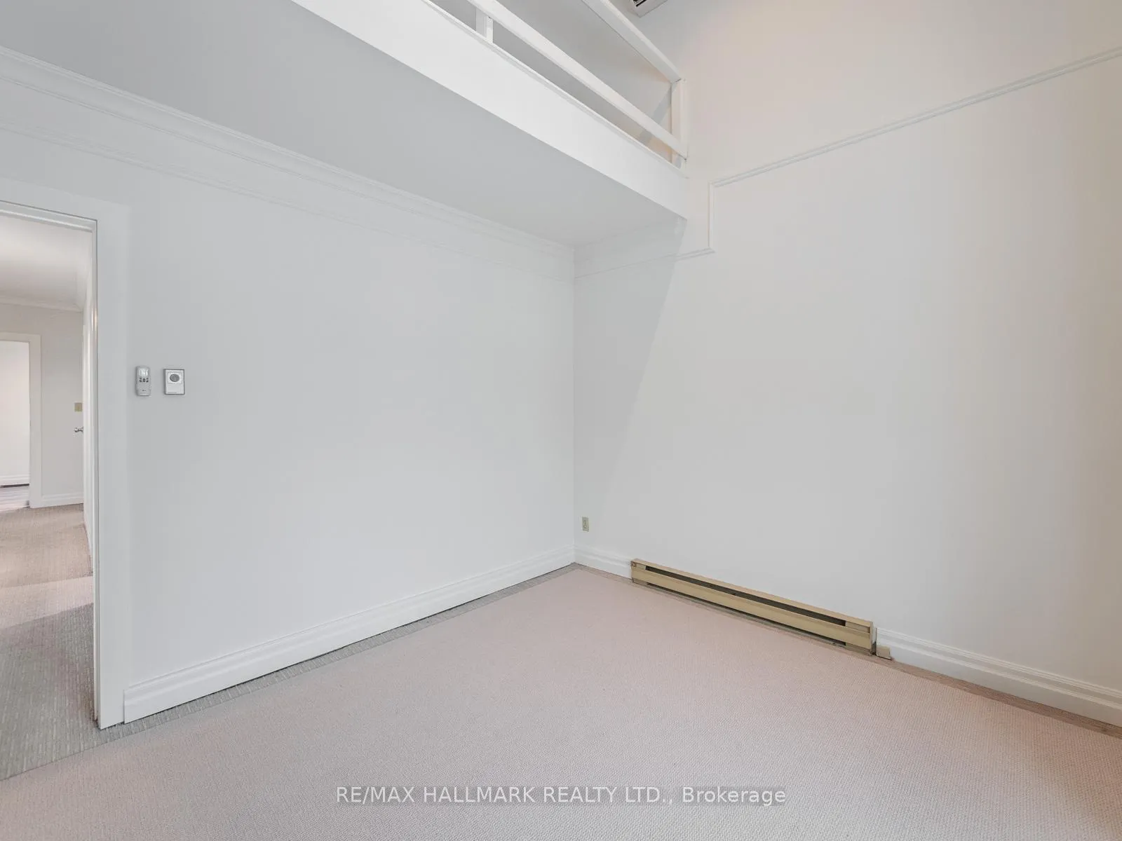 Photo 13 of Unit Upper, 55 Eastmount Avenue, Toronto, Playter Estates-Danforth — HOMEH