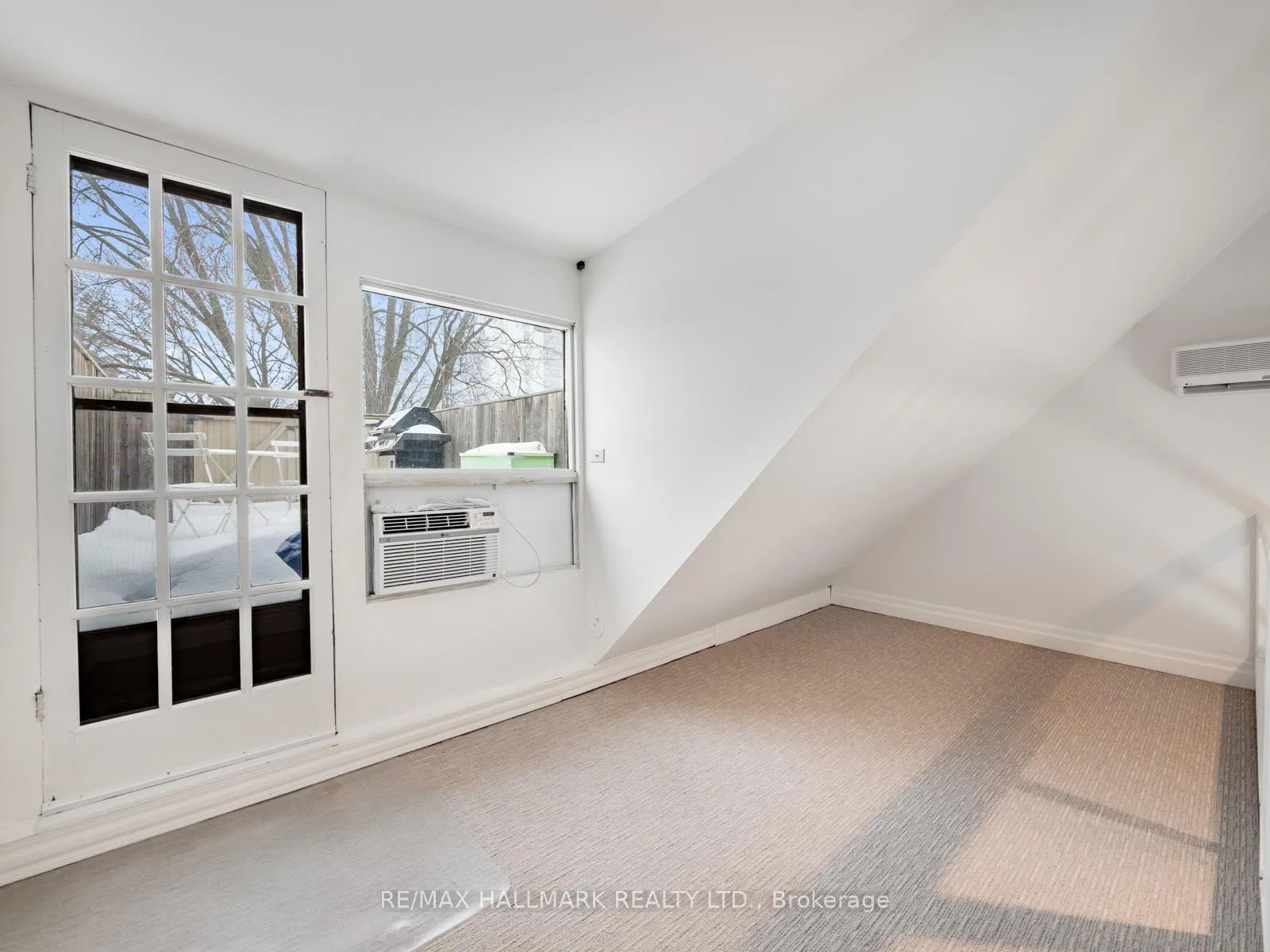 Photo 27 of Unit Upper, 55 Eastmount Avenue, Toronto, Playter Estates-Danforth — HOMEH