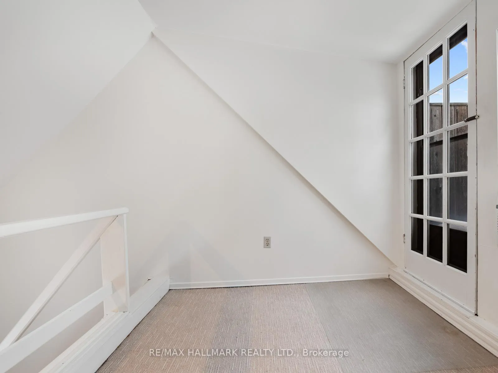 Photo 31 of Unit Upper, 55 Eastmount Avenue, Toronto, Playter Estates-Danforth — HOMEH