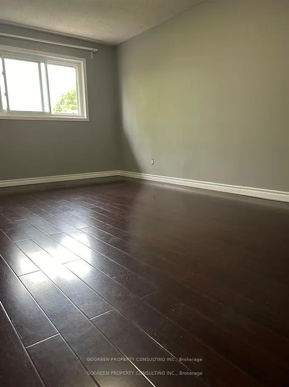 Photo 11 of 2285 Cottonwood Circle, Pickering, Liverpool — HOMEH