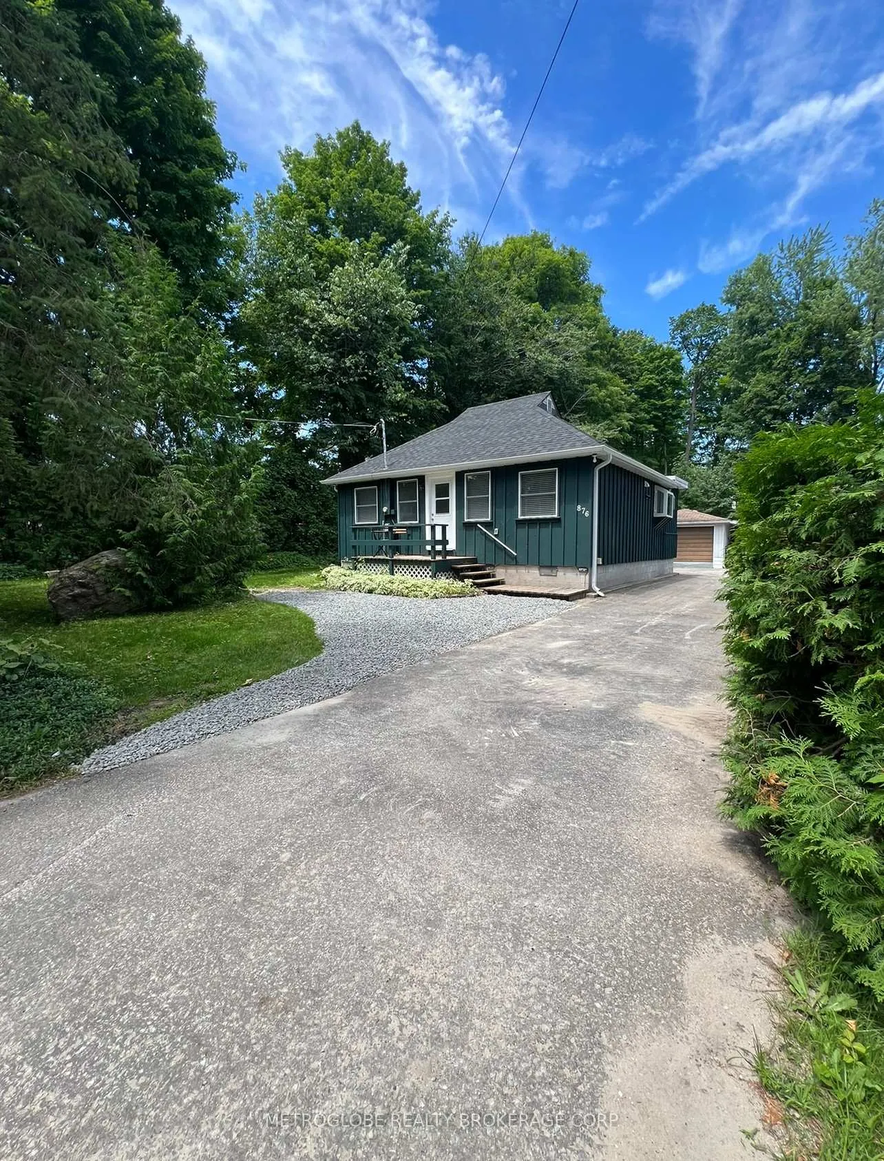 Photo 1 of 876 Kennedy Road, Innisfil, Alcona — HOMEH