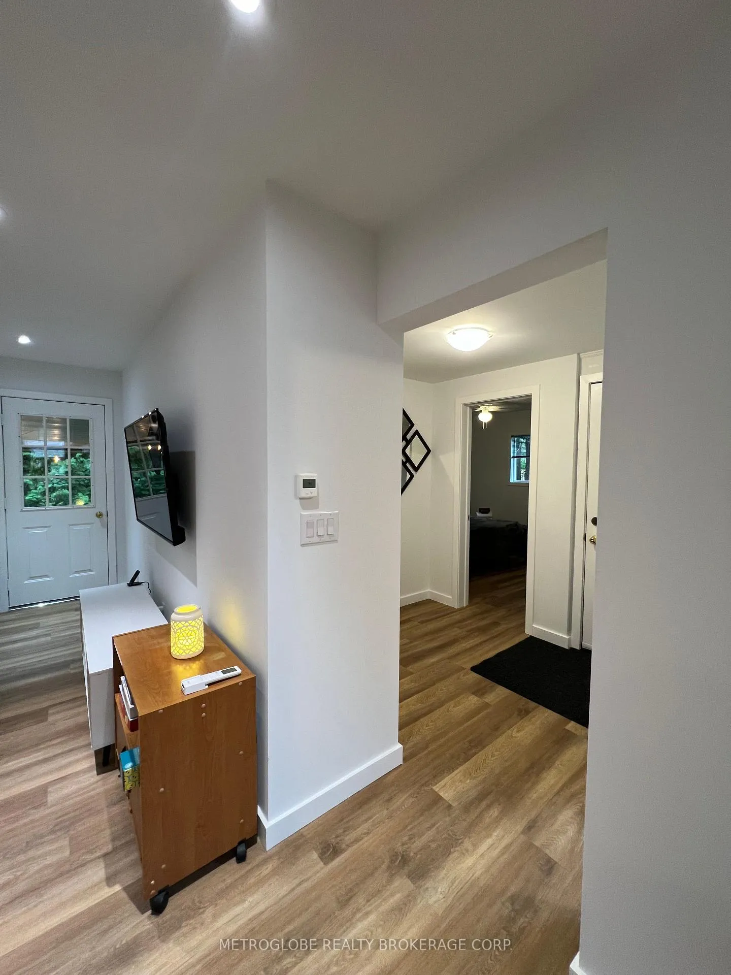 Photo 19 of 876 Kennedy Road, Innisfil, Alcona — HOMEH